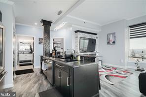 901 N PENN STREET R1804