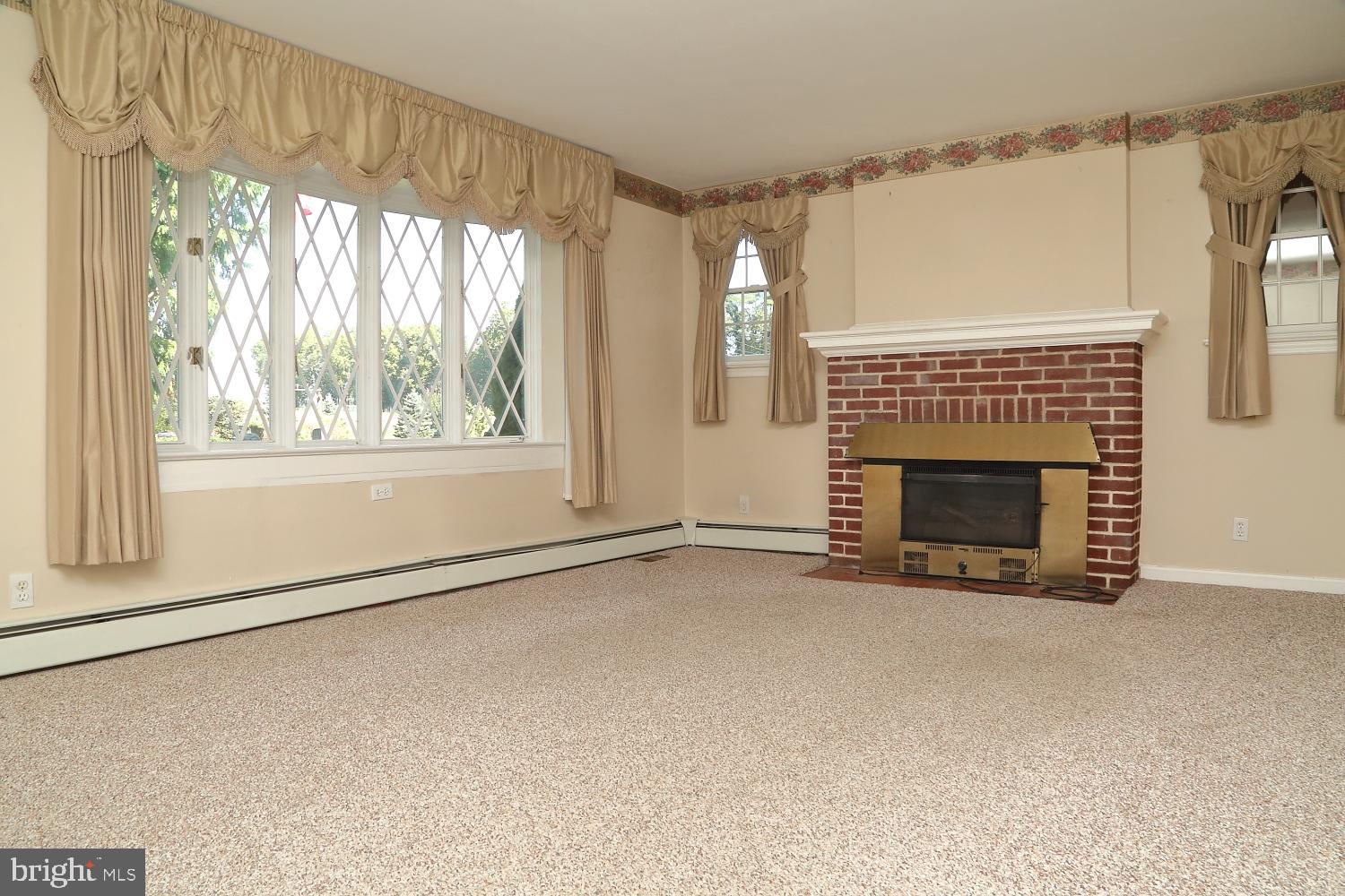 LANCASTER TWP - Residential