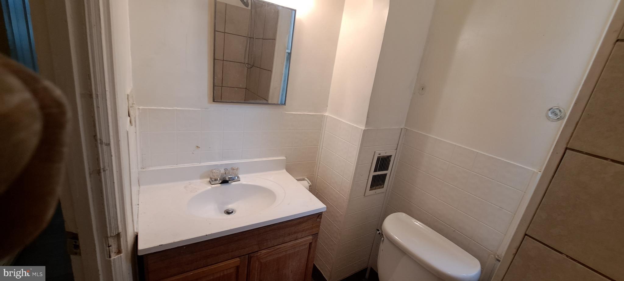 KENSINGTON - Residential