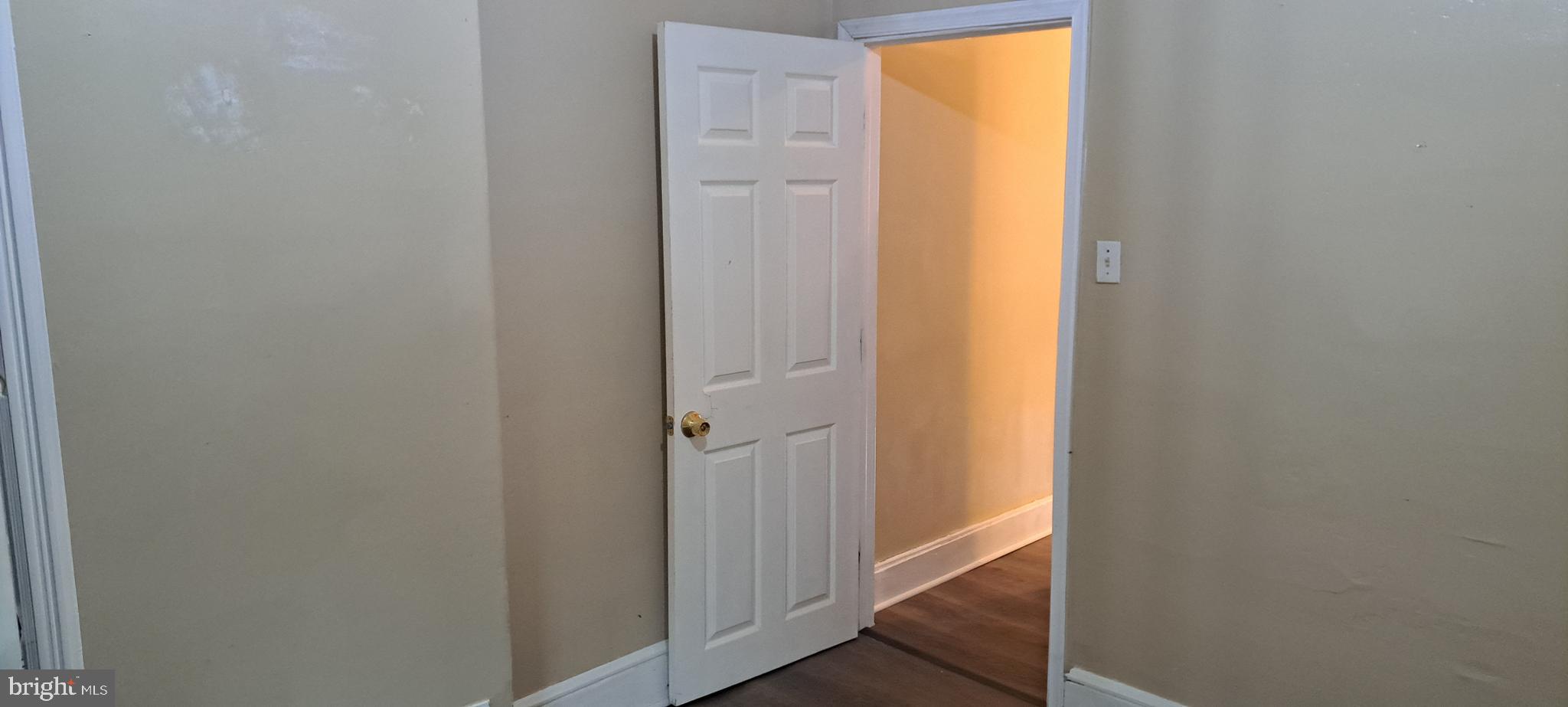 KENSINGTON - Residential