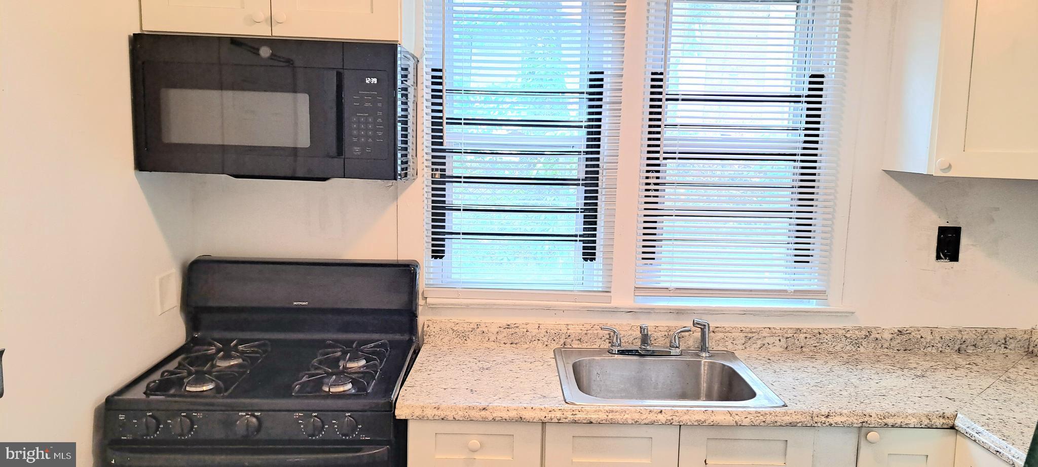 KENSINGTON - Residential