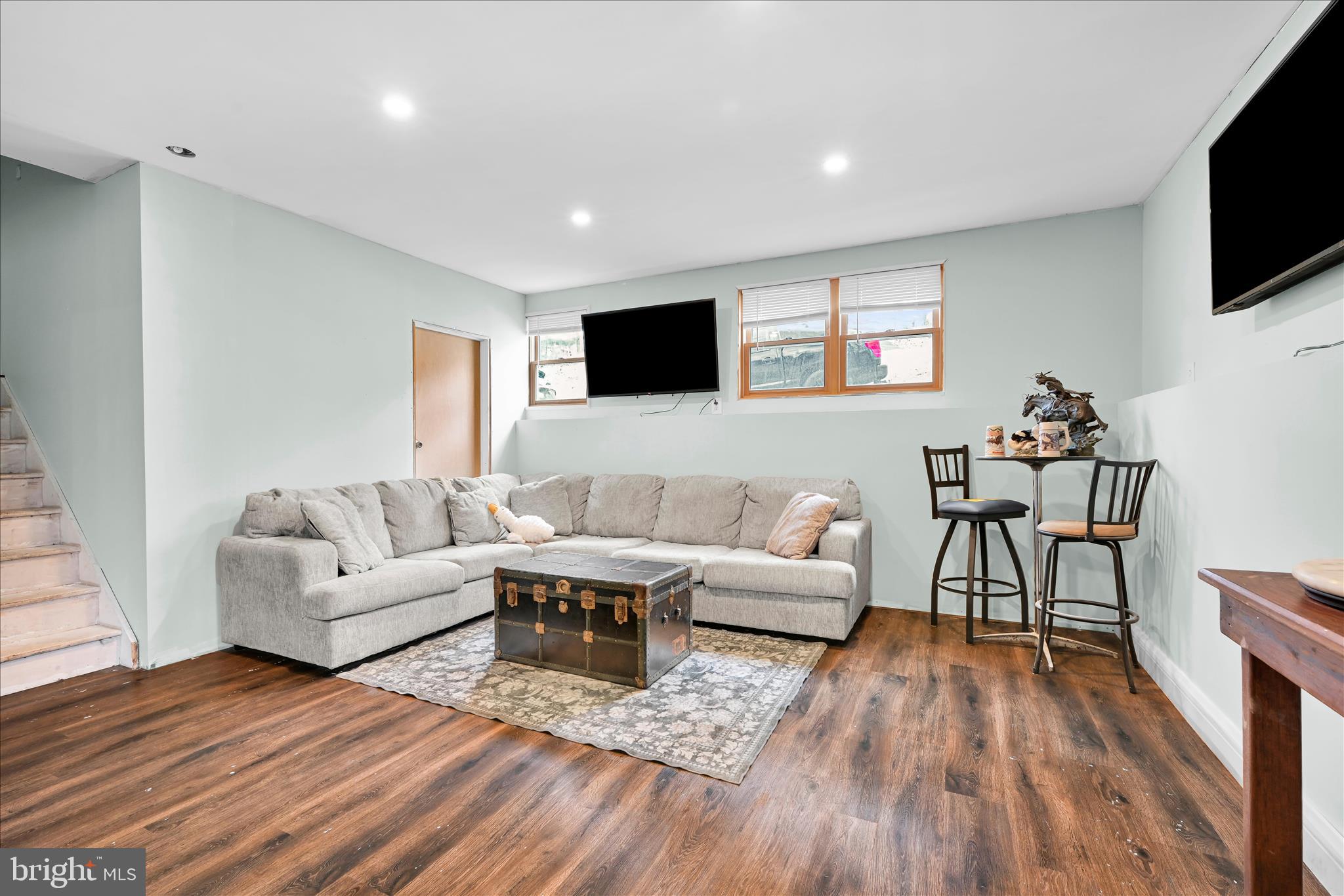 PENN ESTATES - Residential