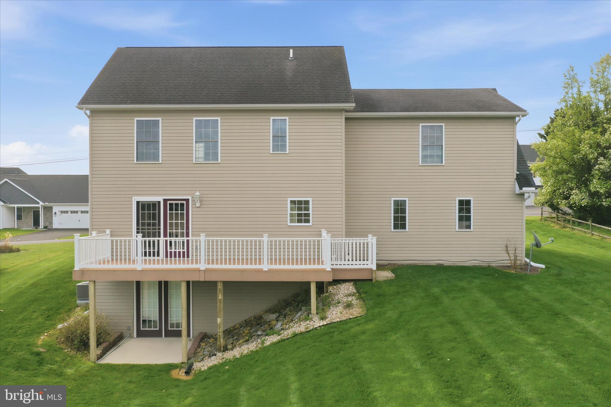 ORCHARD ESTATES - Residential