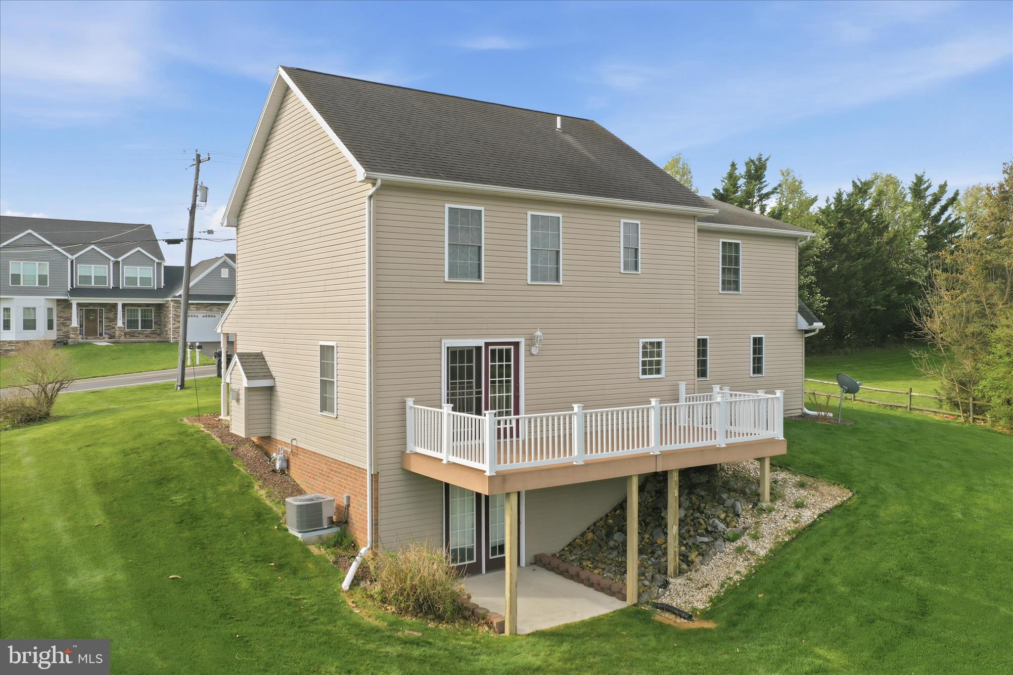 ORCHARD ESTATES - Residential