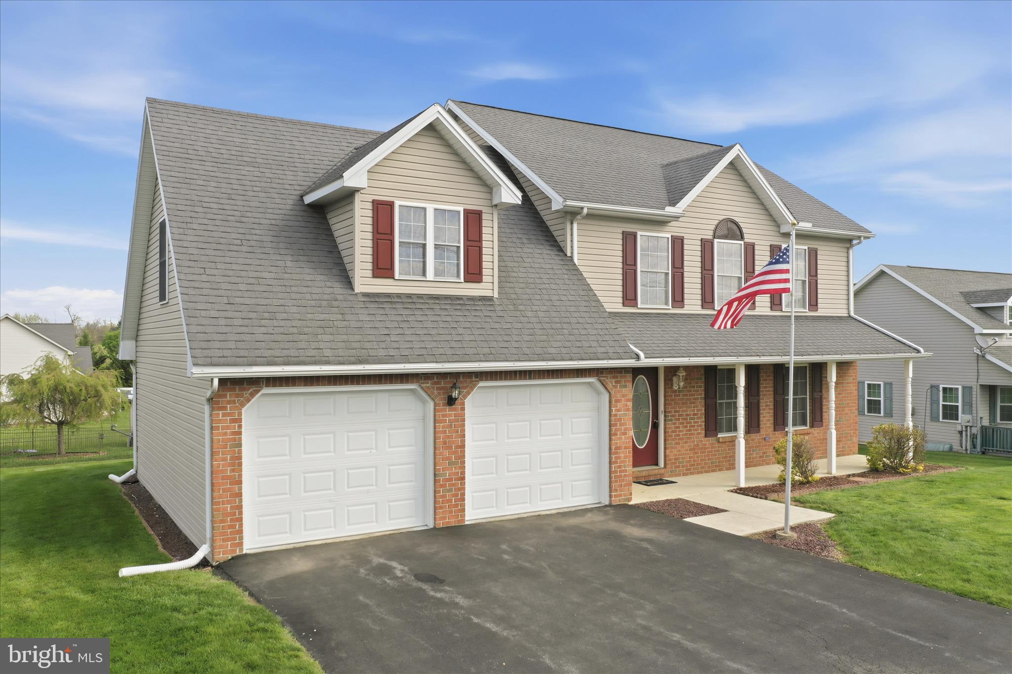 ORCHARD ESTATES - Residential