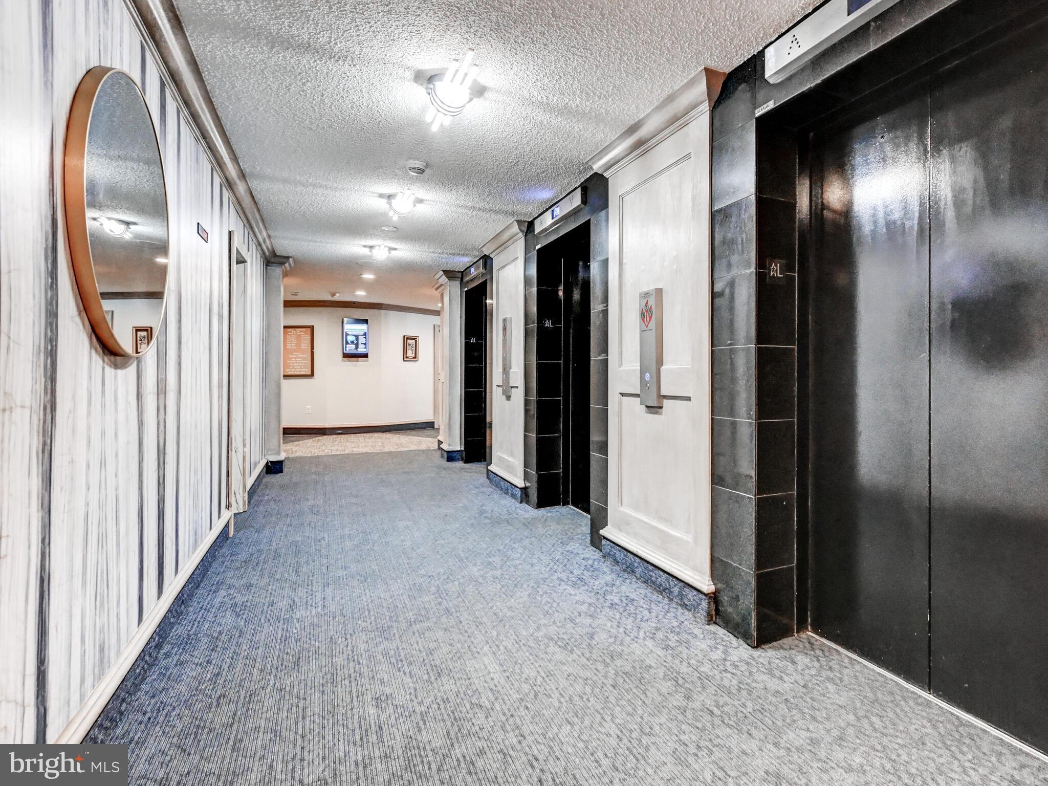 THE RIDGELY - Residential Lease