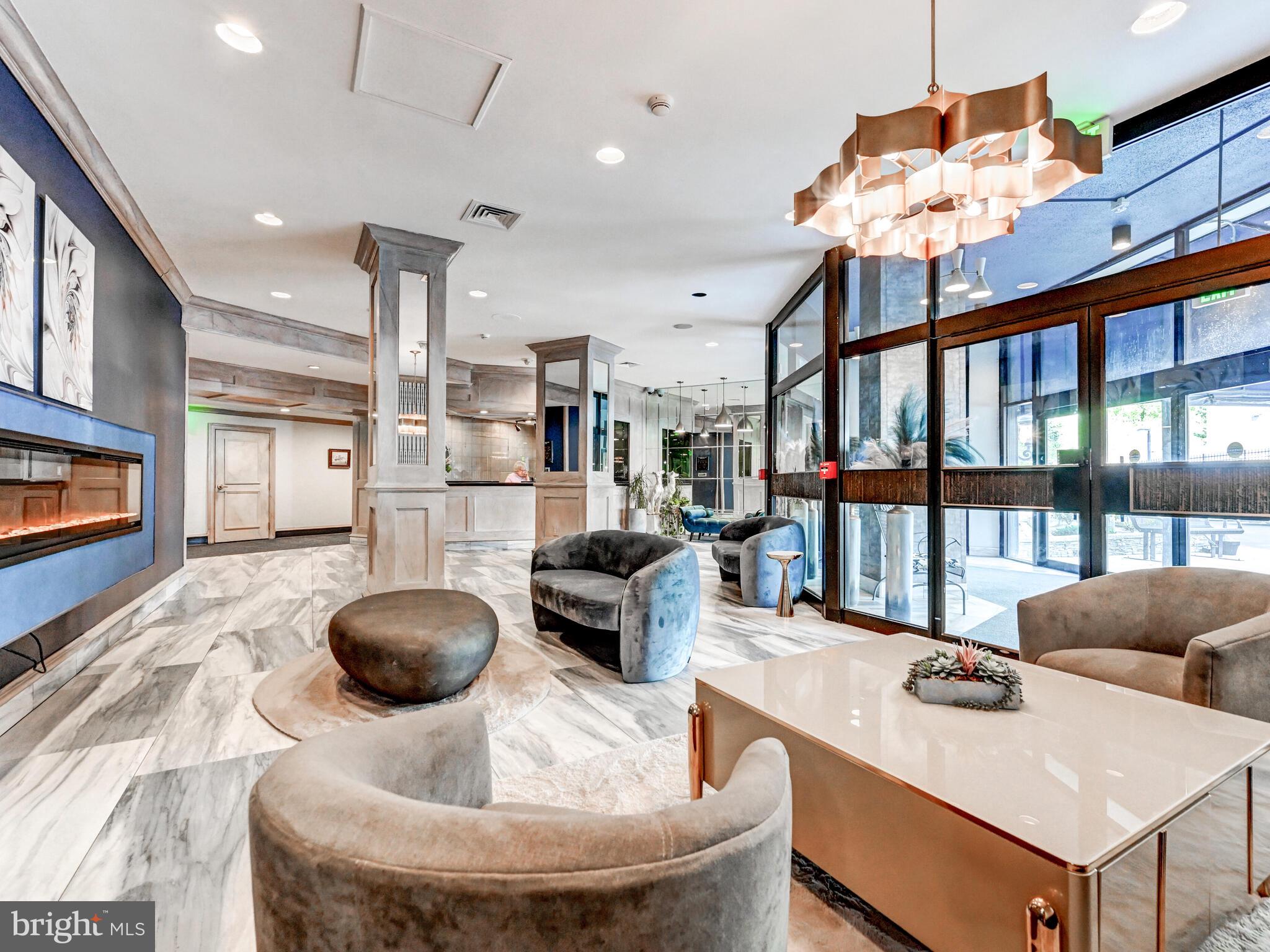 THE RIDGELY - Residential Lease