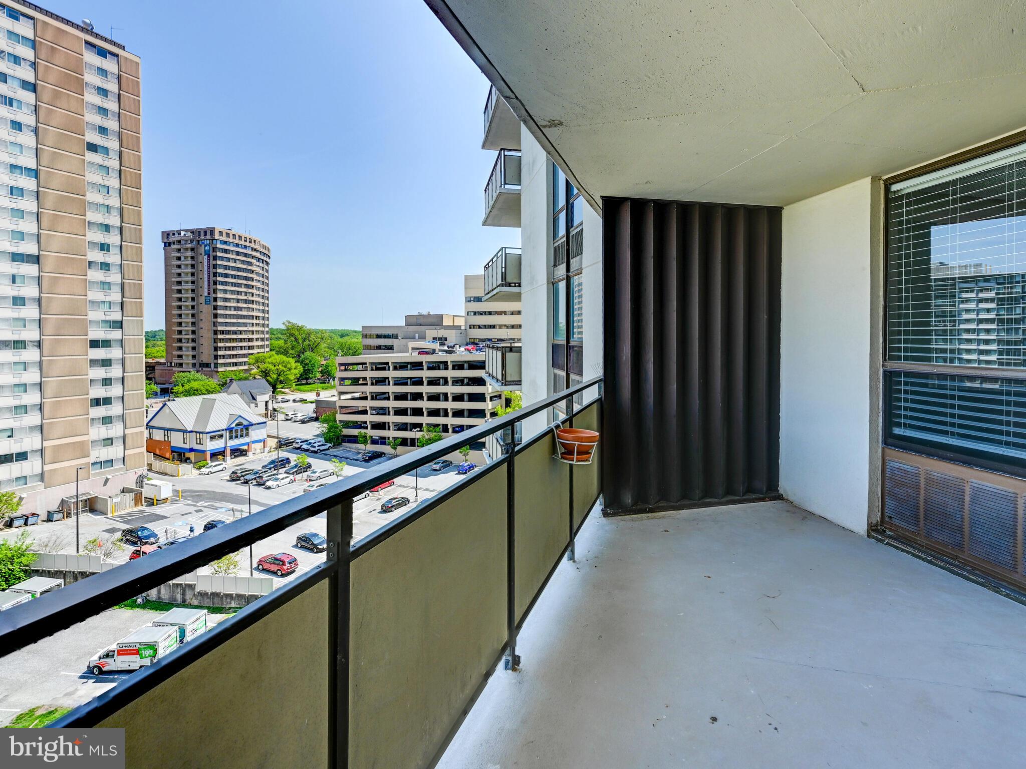 THE RIDGELY - Residential Lease