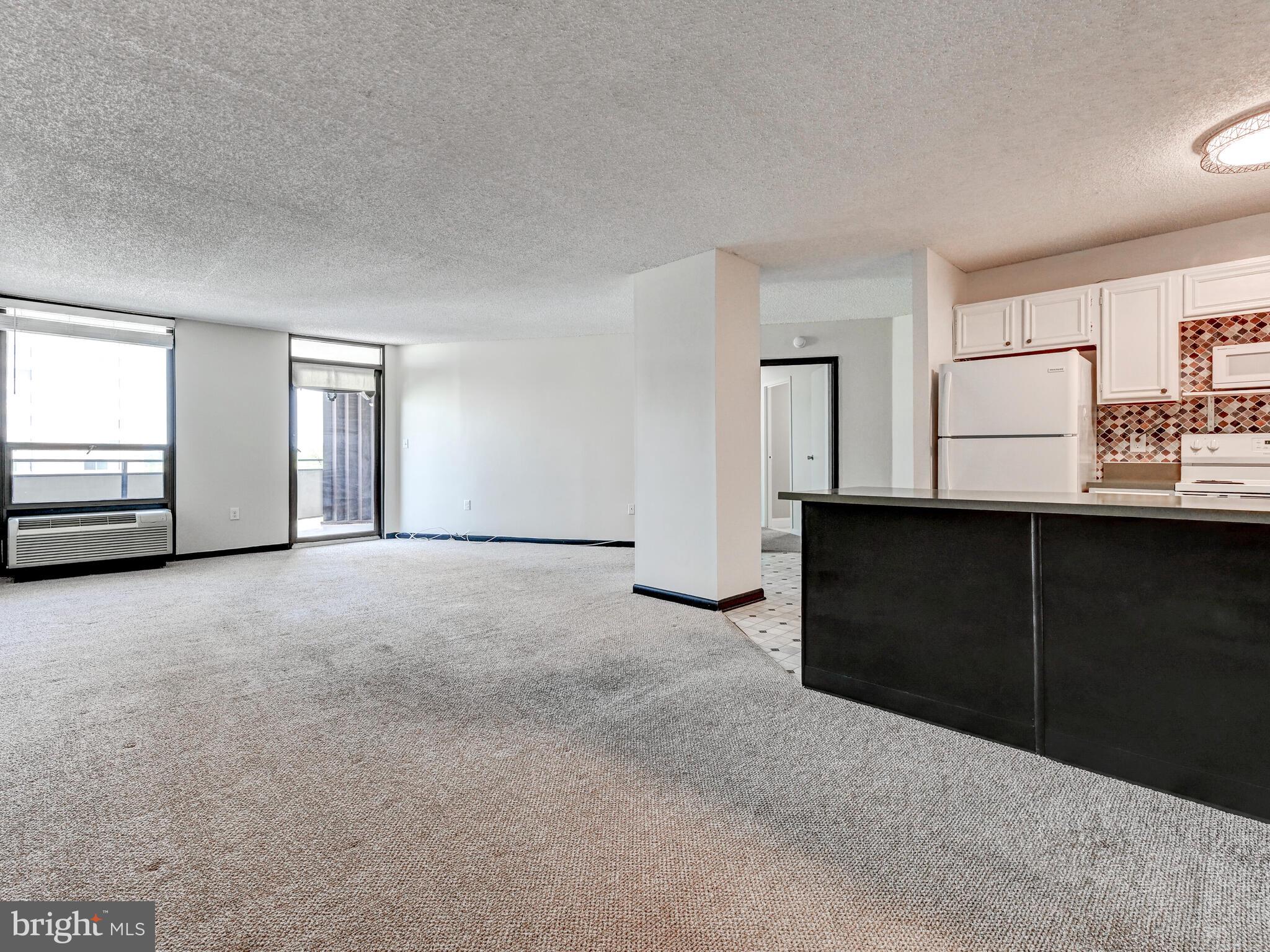 THE RIDGELY - Residential Lease