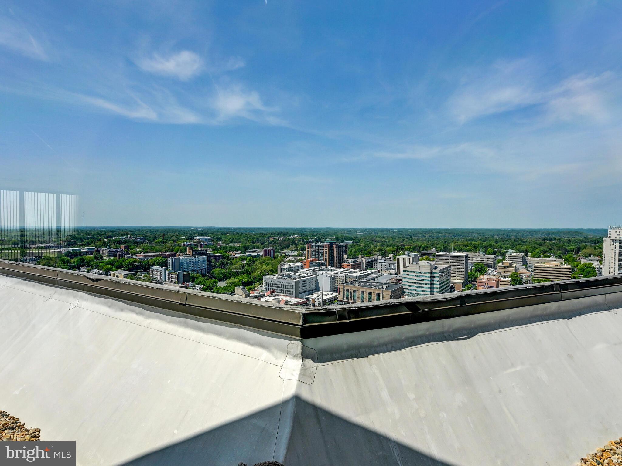 THE RIDGELY - Residential Lease