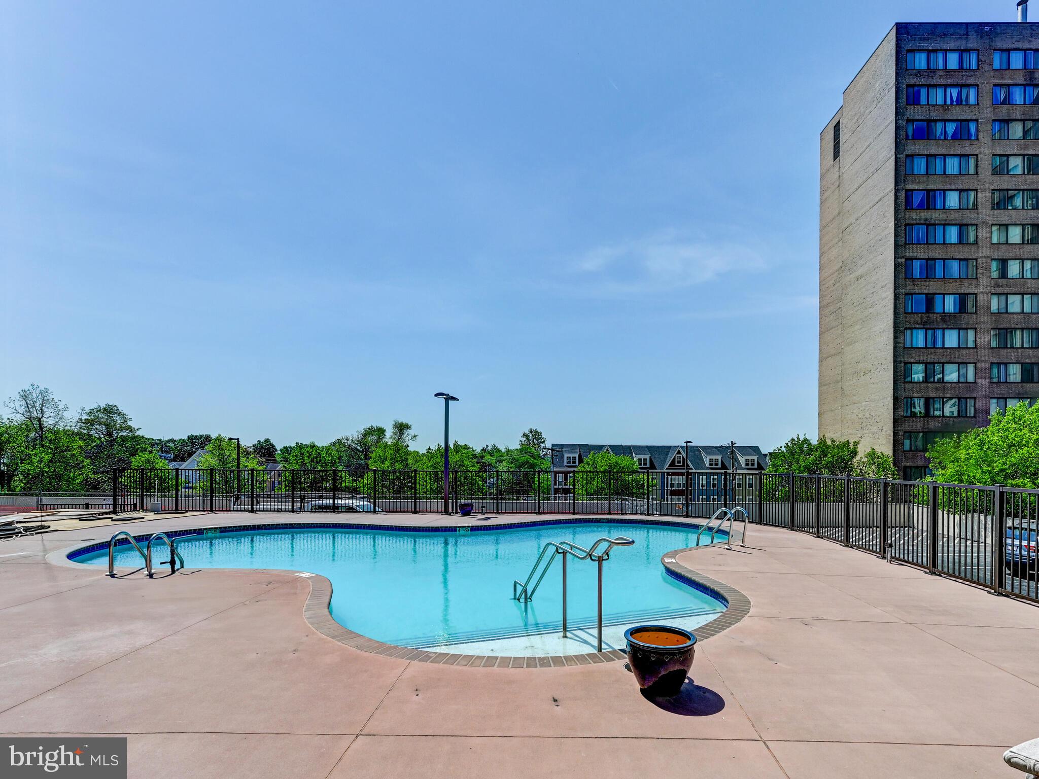 THE RIDGELY - Residential Lease