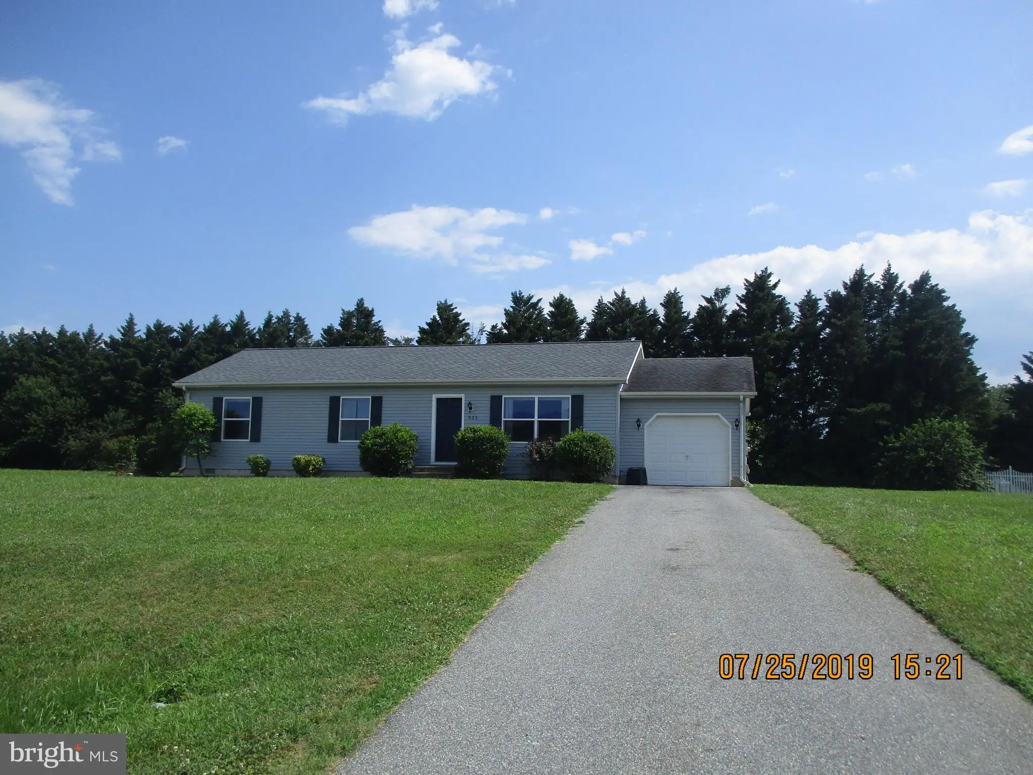 521 Blaine Drive, Felton, DE 19943
