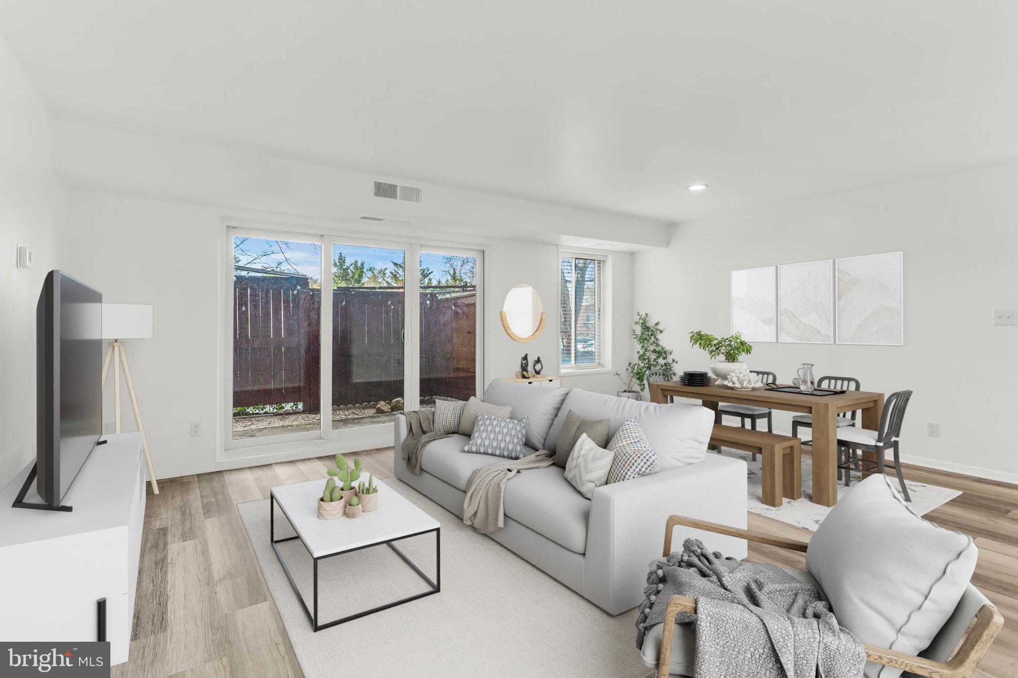 VILLAGE OF WILDE LAKE - Residential