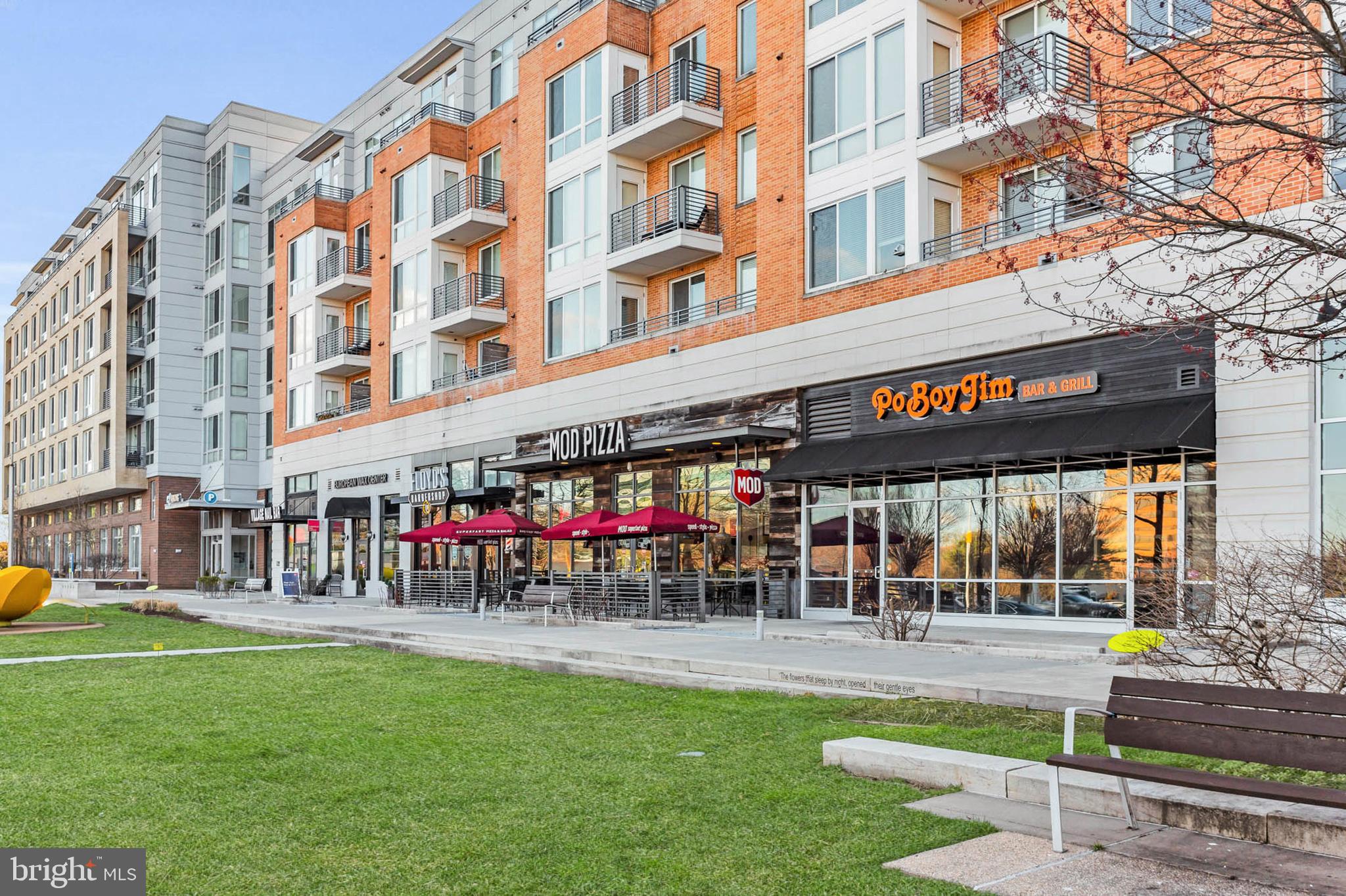 VILLAGE OF WILDE LAKE - Residential