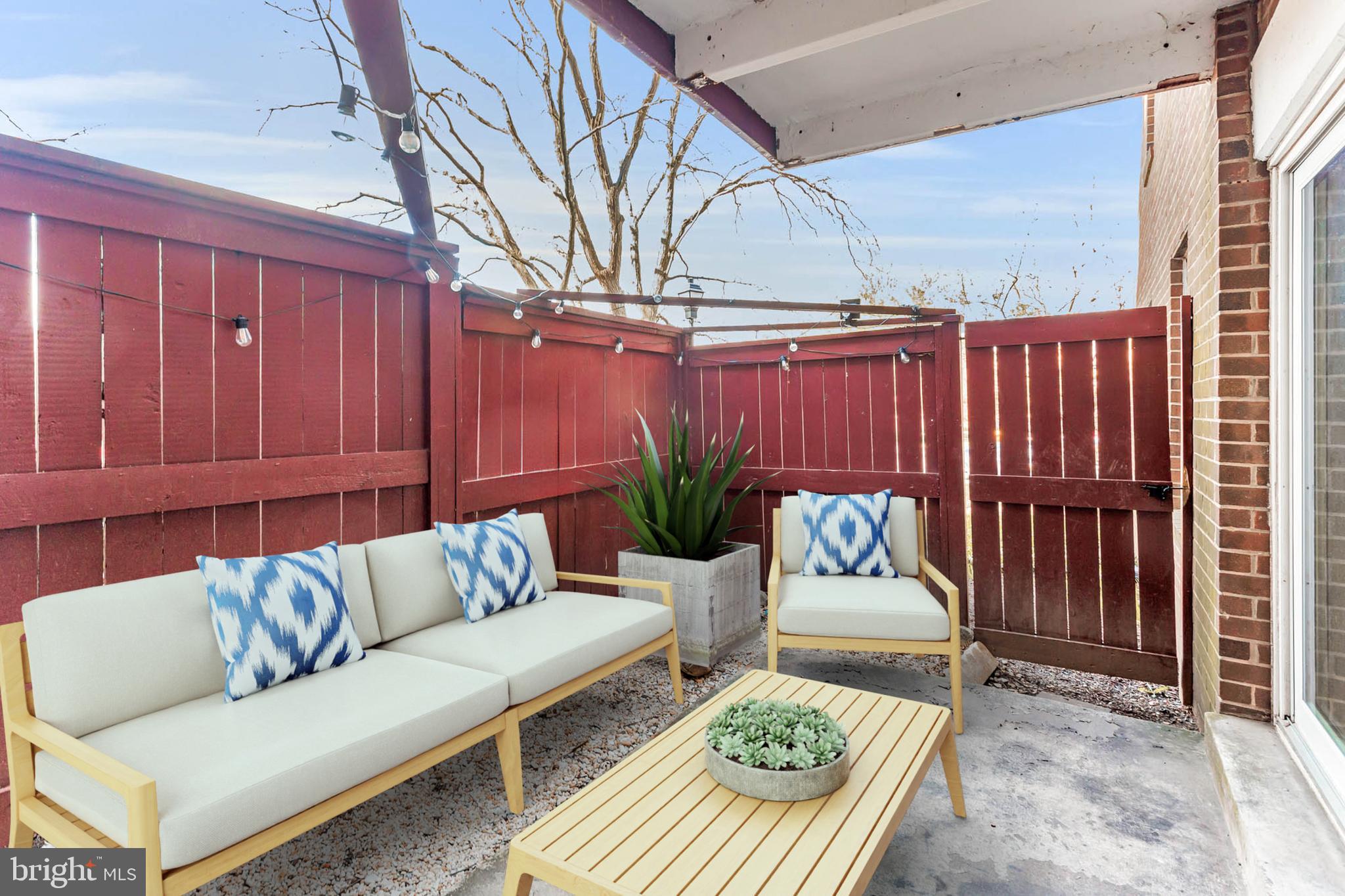 VILLAGE OF WILDE LAKE - Residential