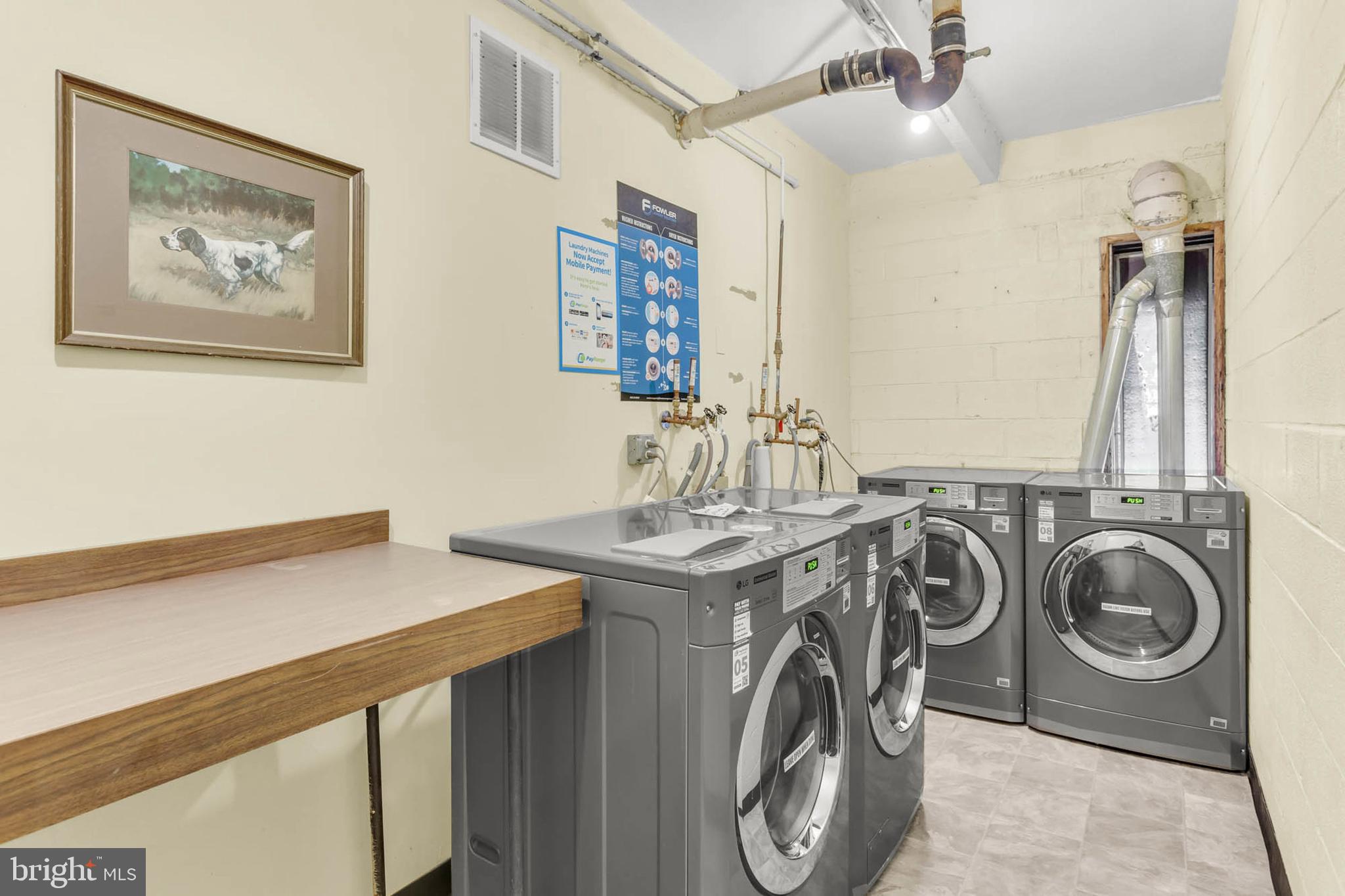 VILLAGE OF WILDE LAKE - Residential