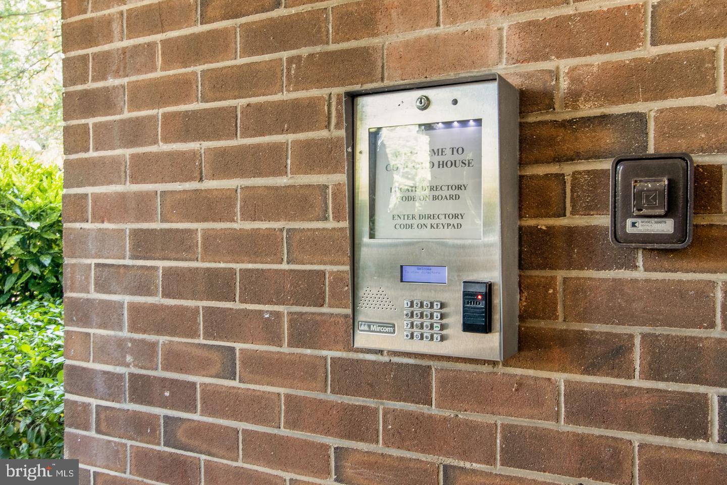 VILLAGE OF WILDE LAKE - Residential