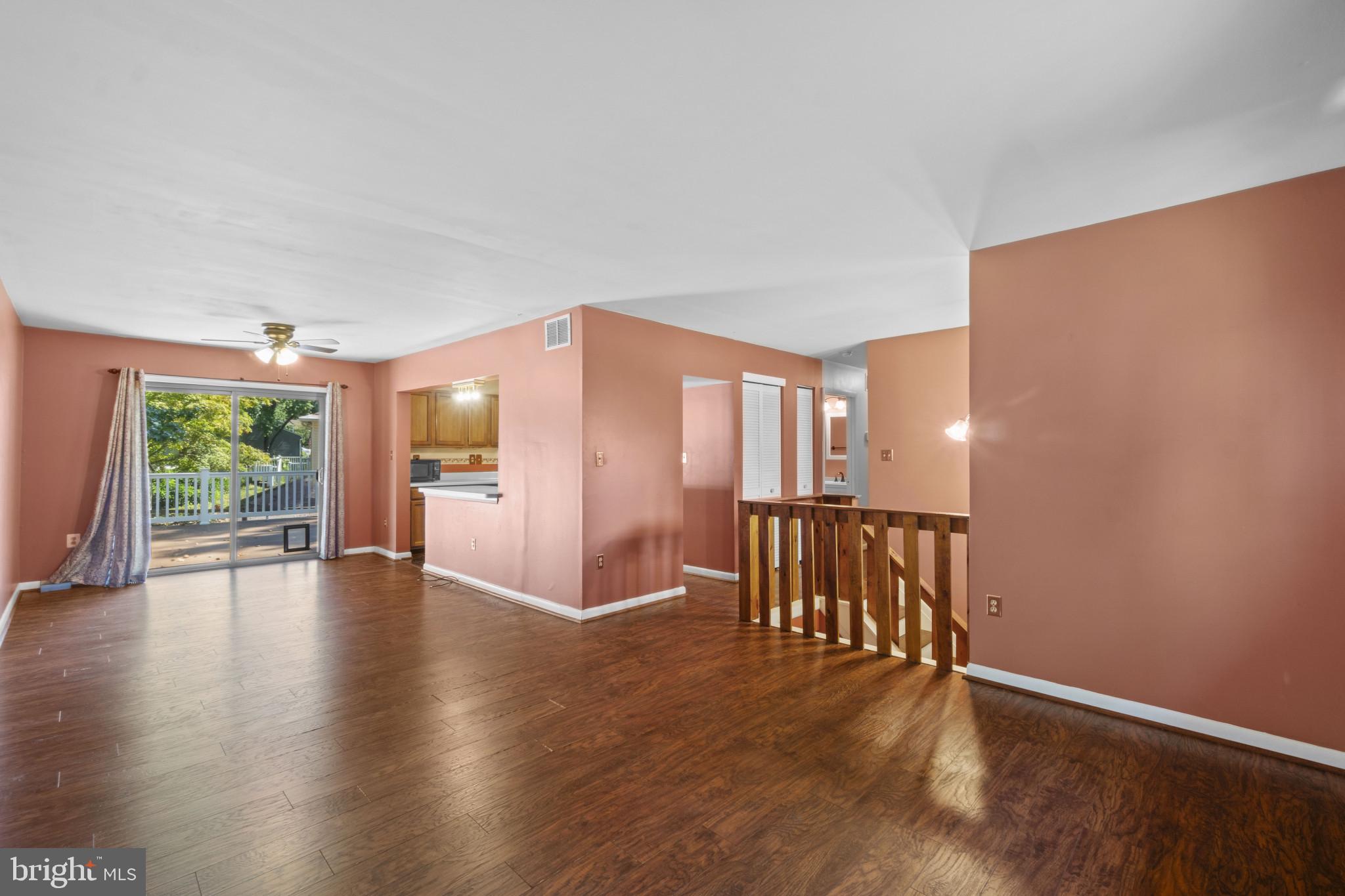 DIVIDING CREEK KNOLLS - Residential