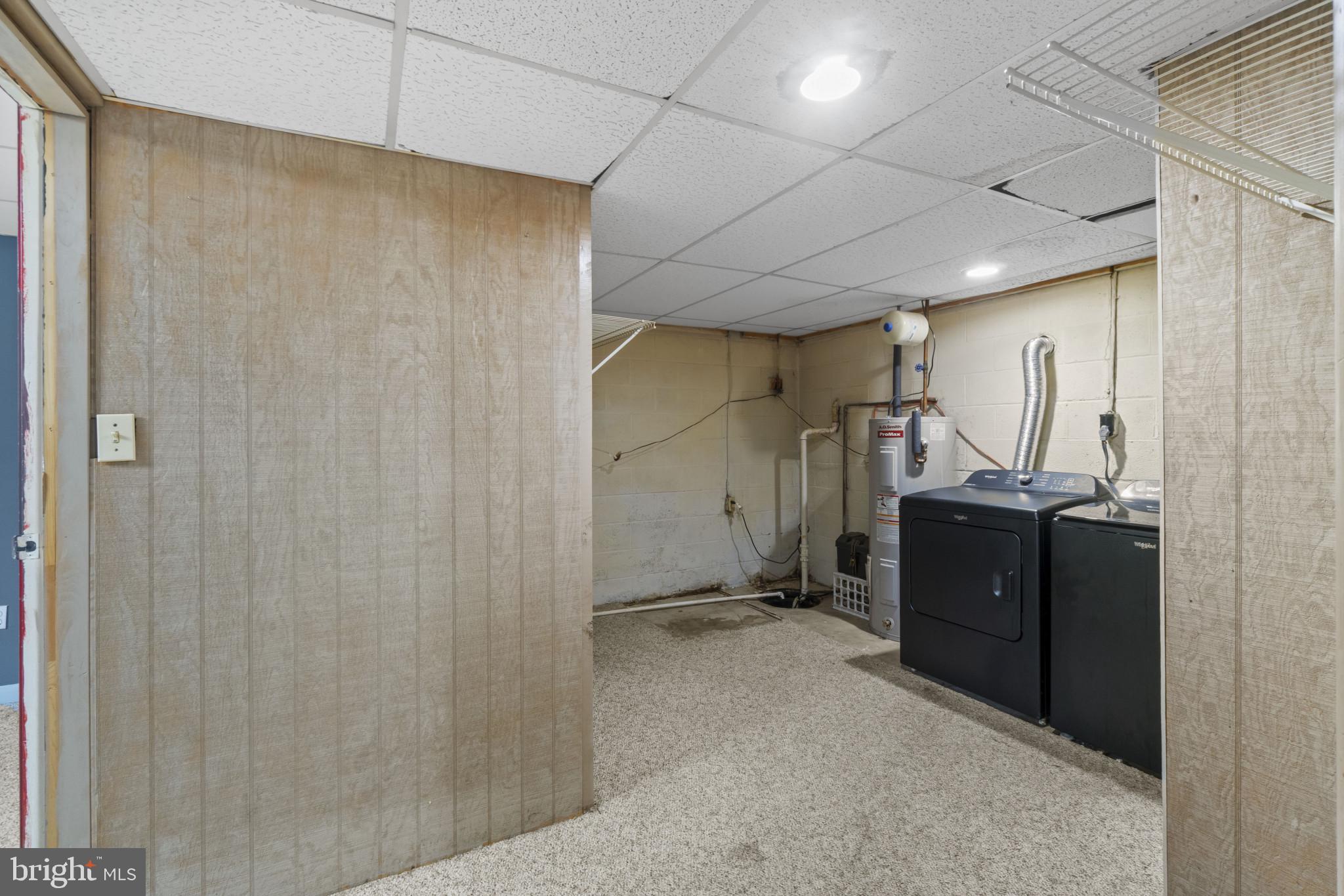 DIVIDING CREEK KNOLLS - Residential