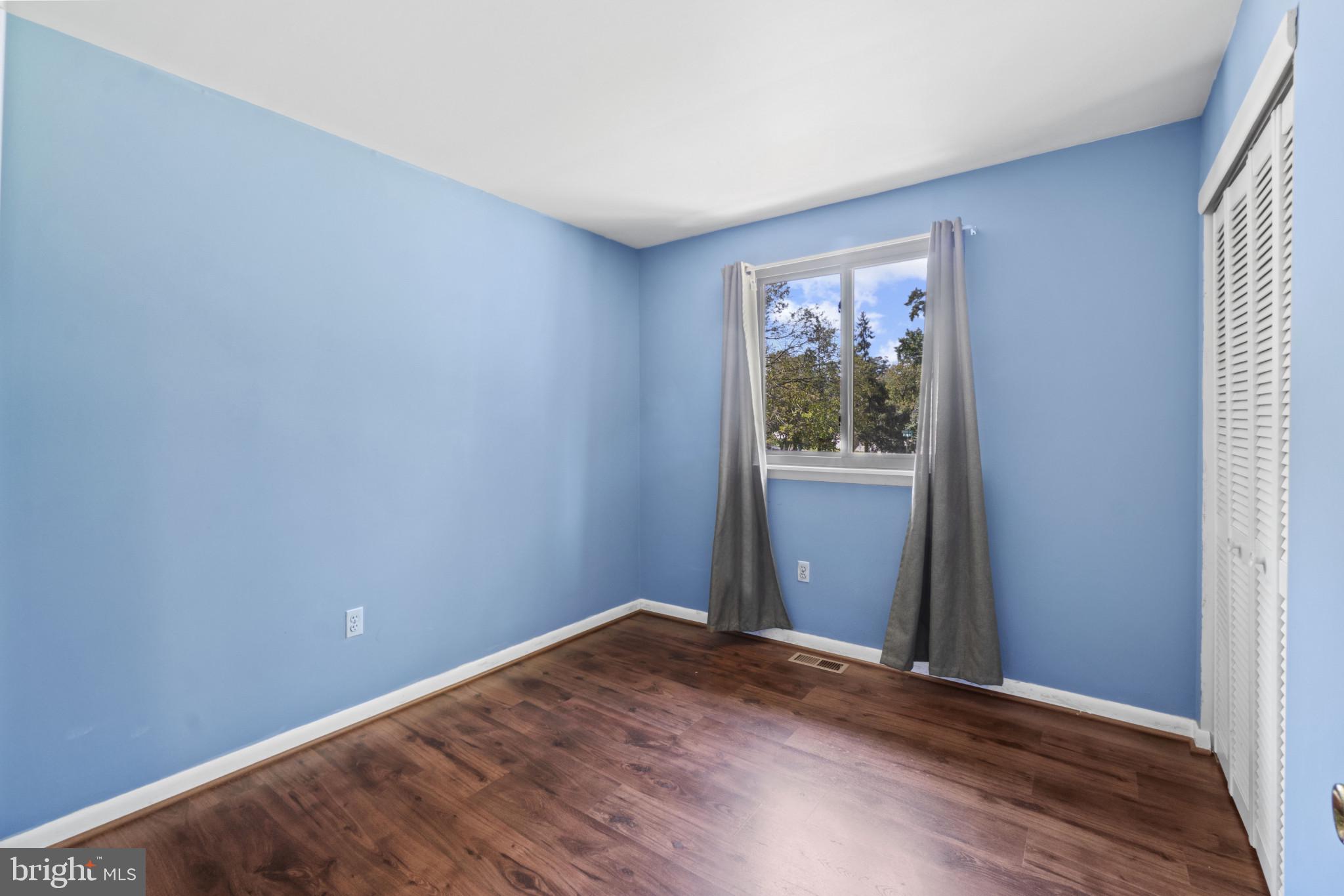 DIVIDING CREEK KNOLLS - Residential