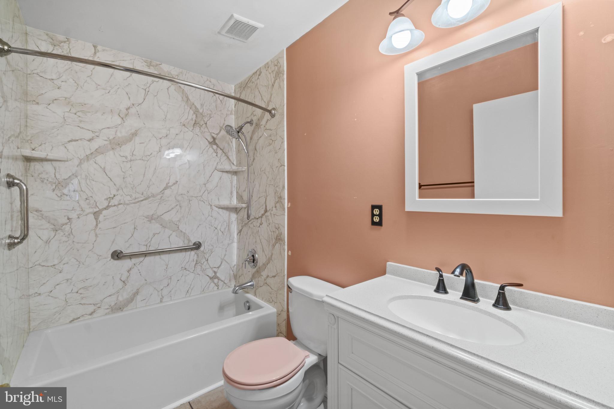 DIVIDING CREEK KNOLLS - Residential