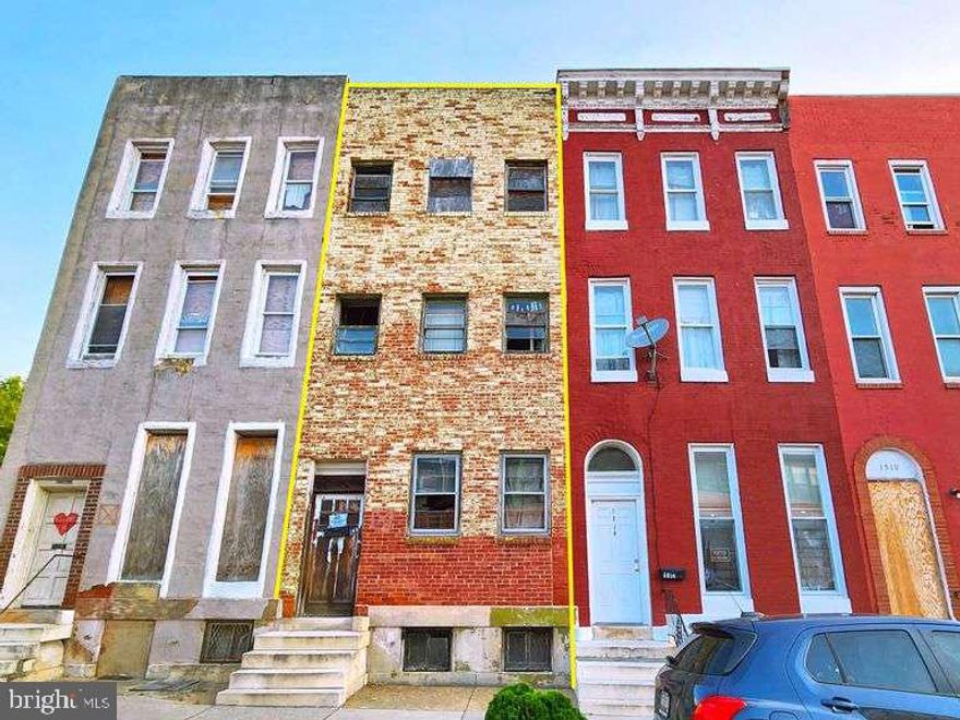 Great Development Opportunity !!!!. Approximately 4000 square feet of living space. This three story  end of group  has a vision of its own with an additiona two story  connected space with its own entrance attached. Call today to explore  this unique development opportunity. Agent bonus with ratified contract received before 01/06/2026.