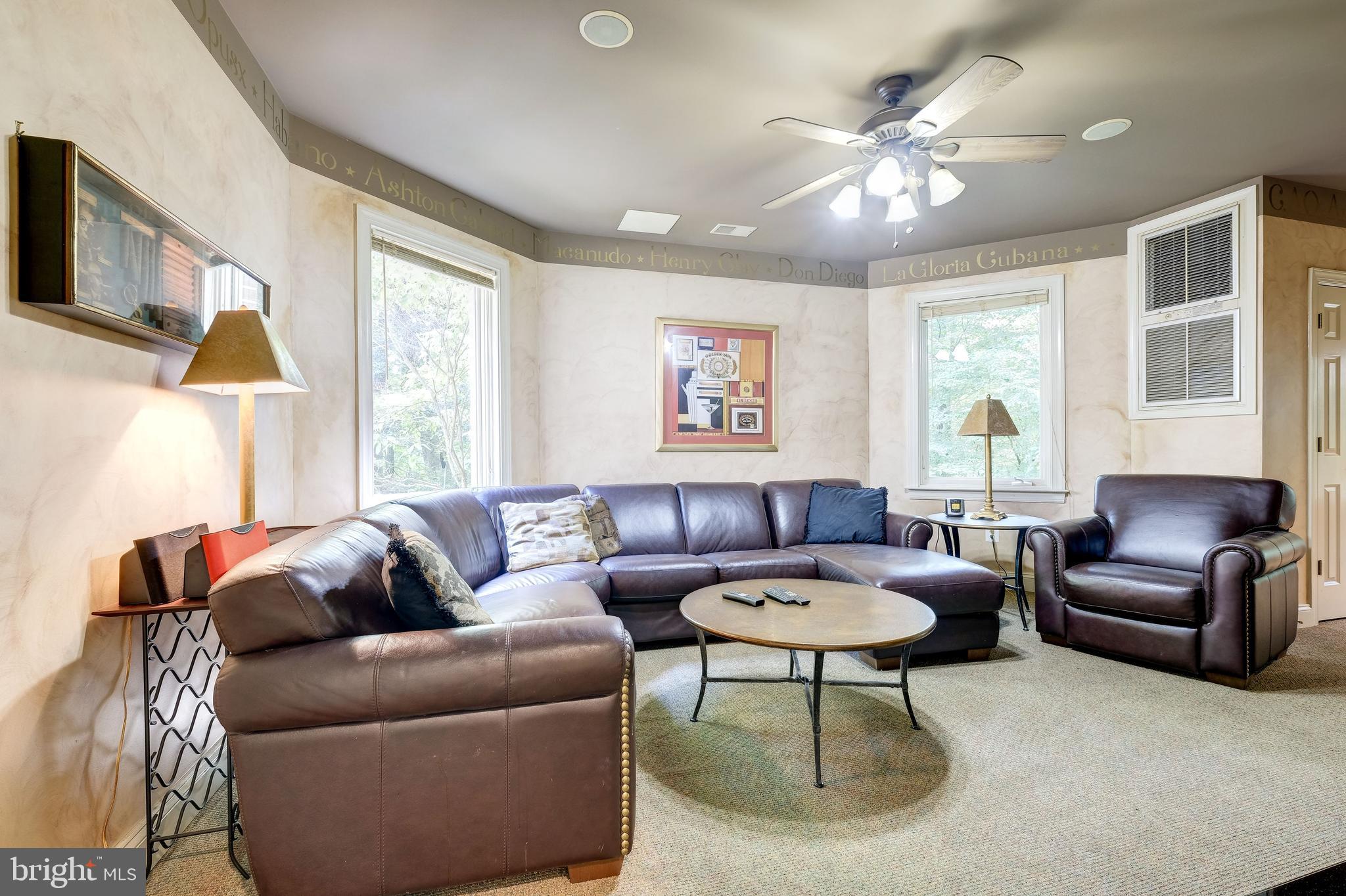 FOREST GLEN - Residential