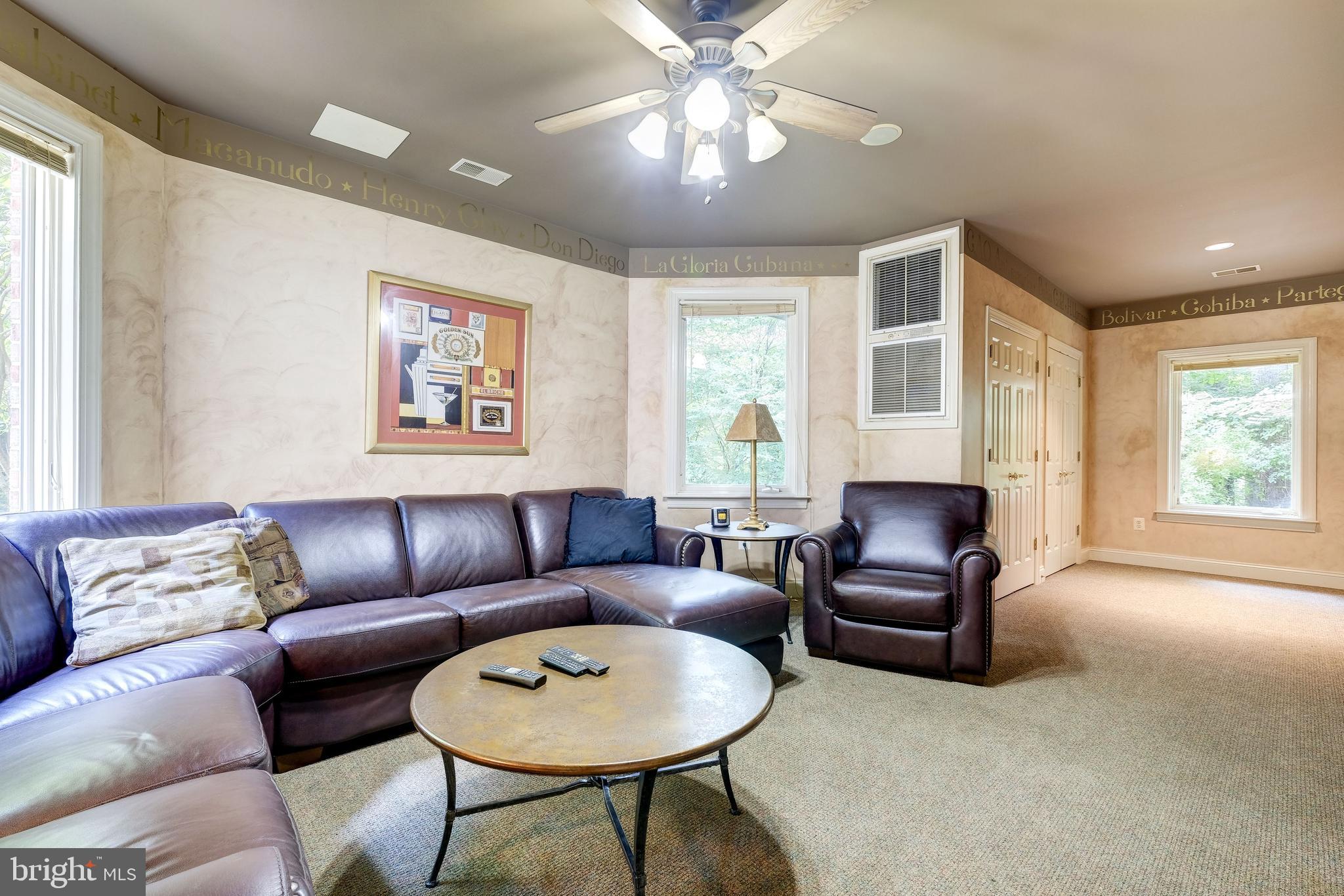 FOREST GLEN - Residential