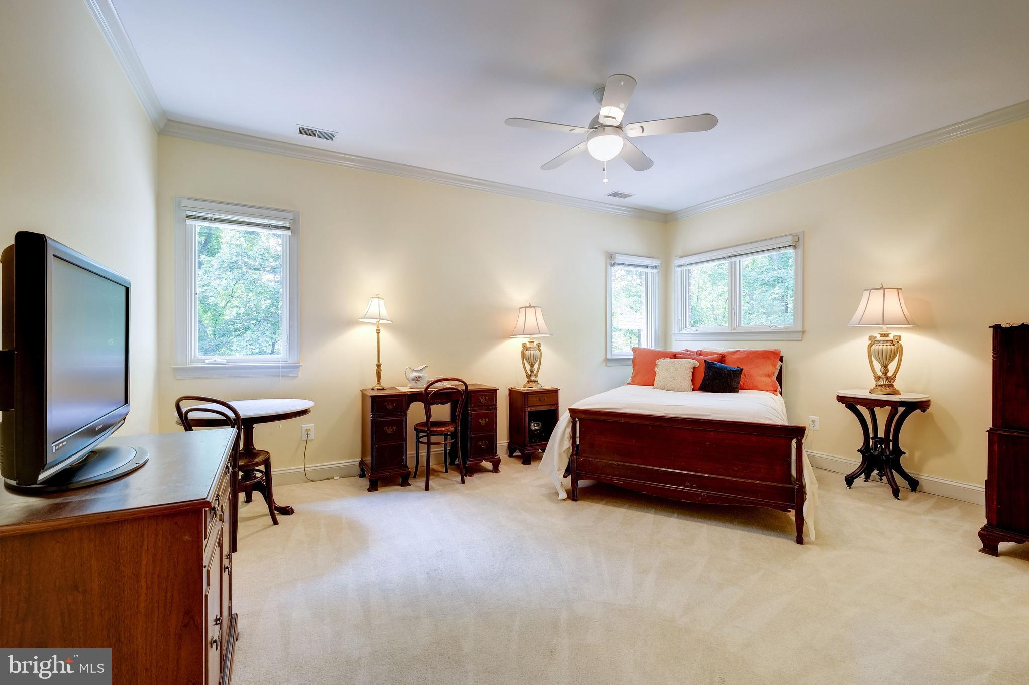 FOREST GLEN - Residential