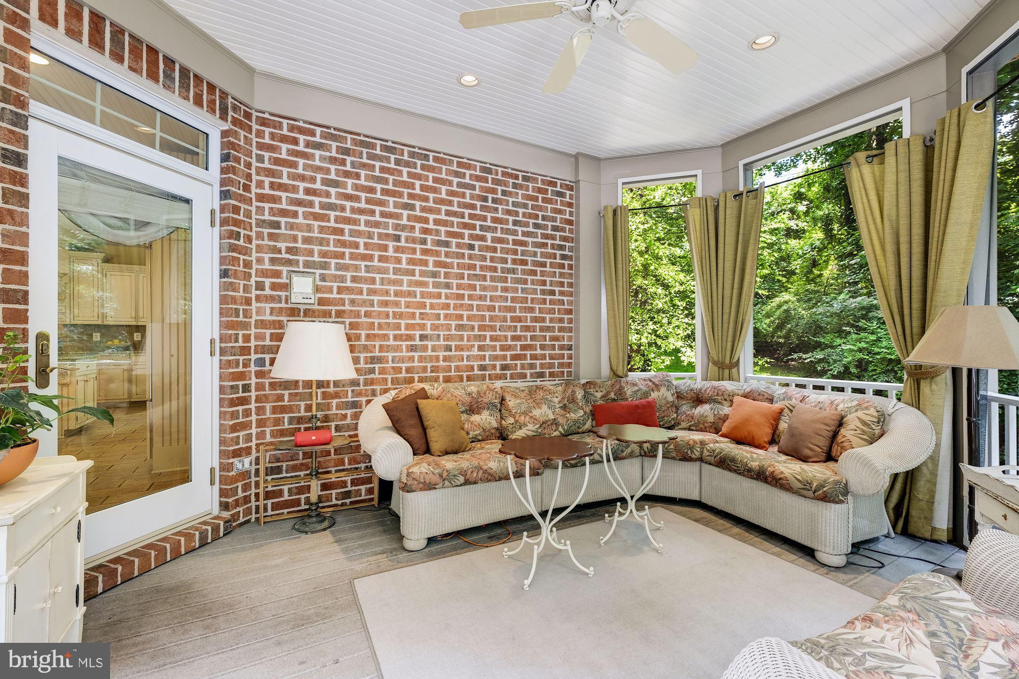 FOREST GLEN - Residential