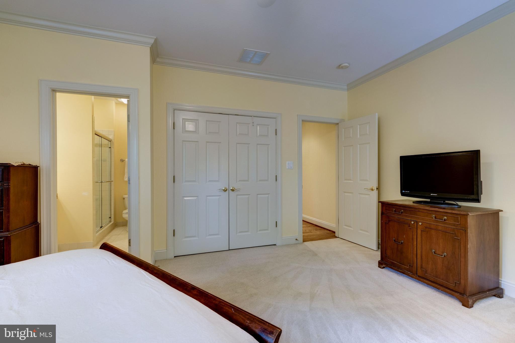 FOREST GLEN - Residential