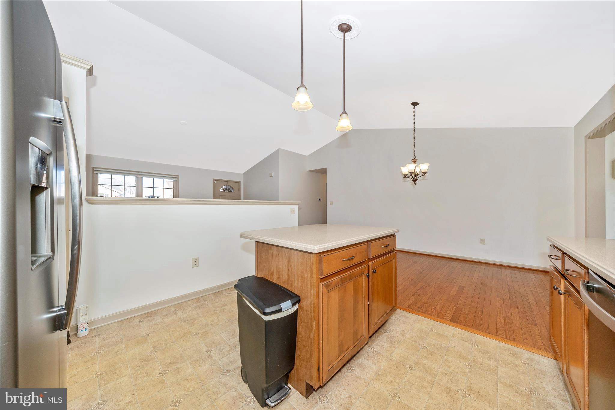 COLONIAL PARK EAST - Residential