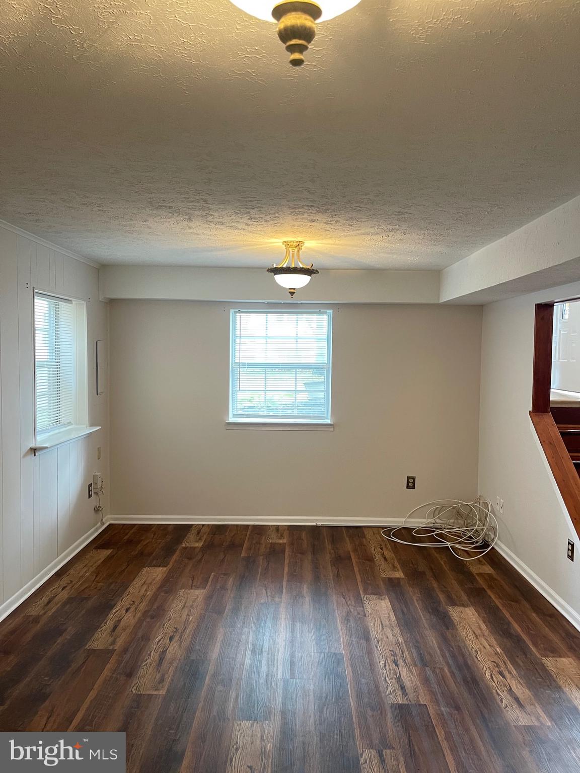 CROFTON VILLAGE - Residential Lease