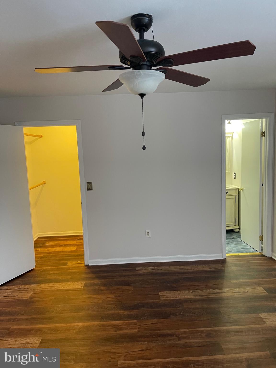 CROFTON VILLAGE - Residential Lease