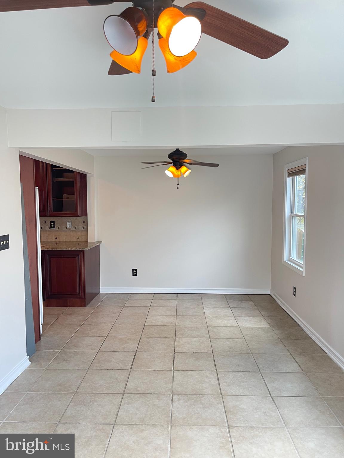 CROFTON VILLAGE - Residential Lease