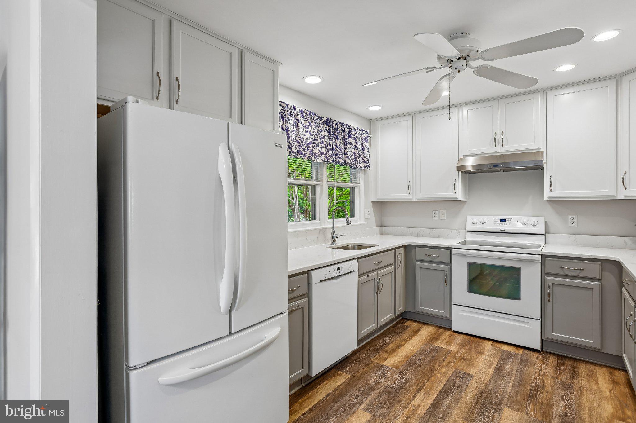 EASTPORT - Residential