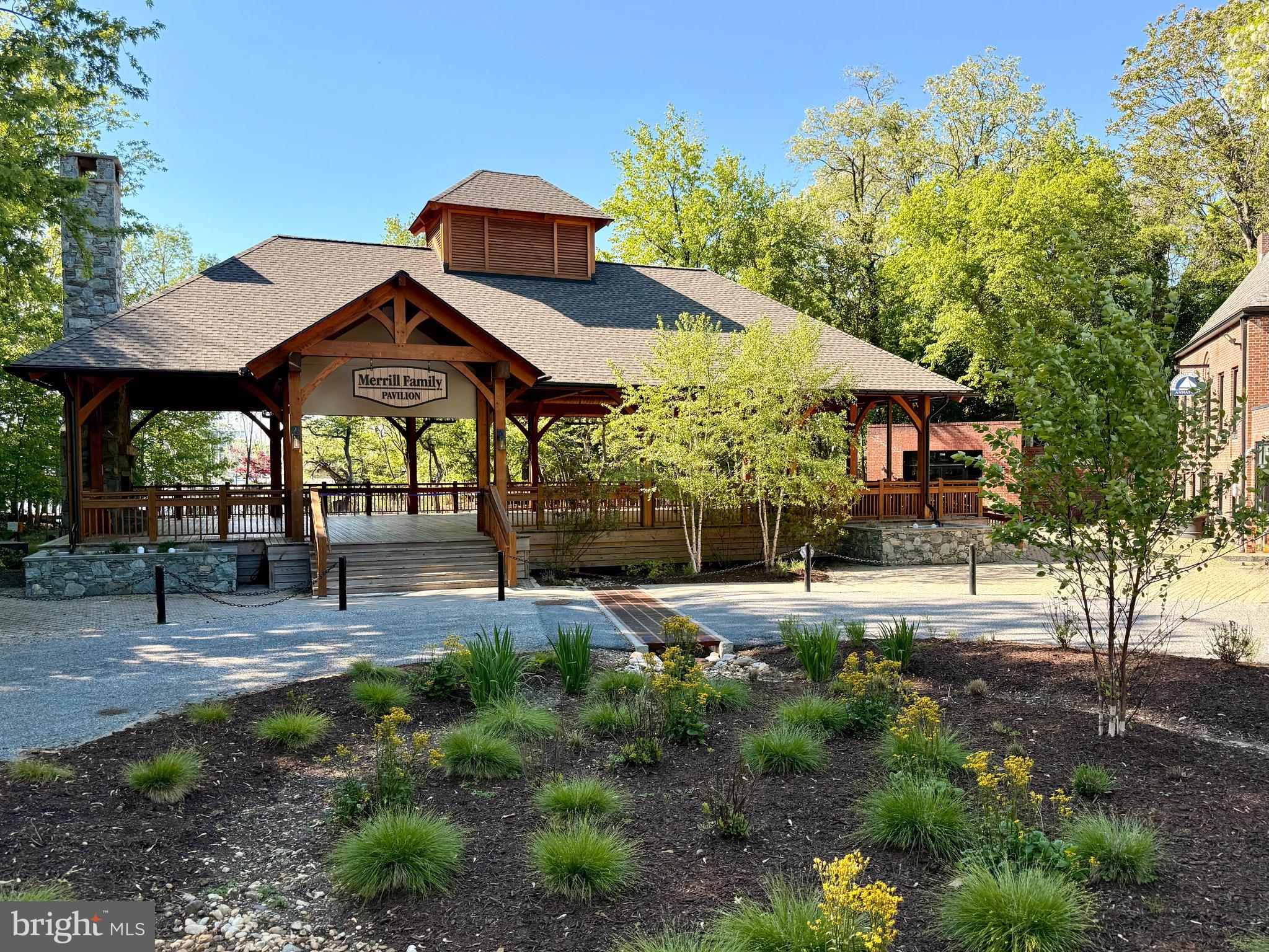 EASTPORT - Residential