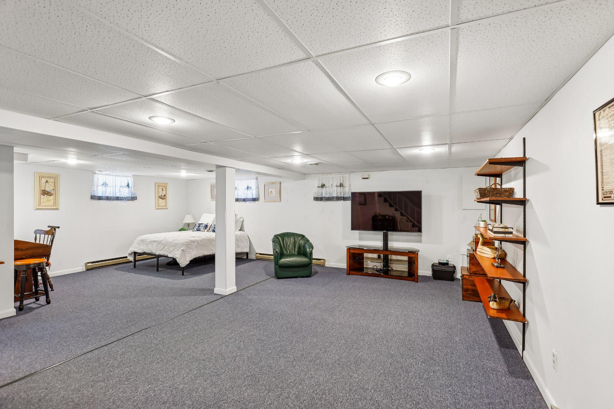 EASTPORT - Residential