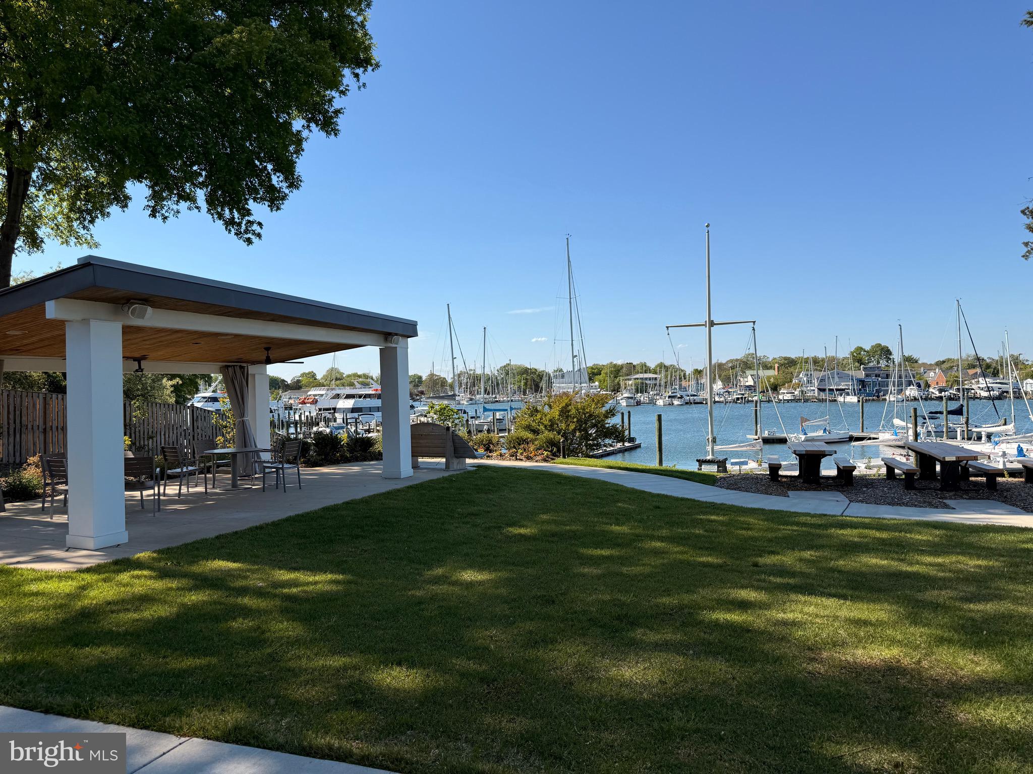 EASTPORT - Residential