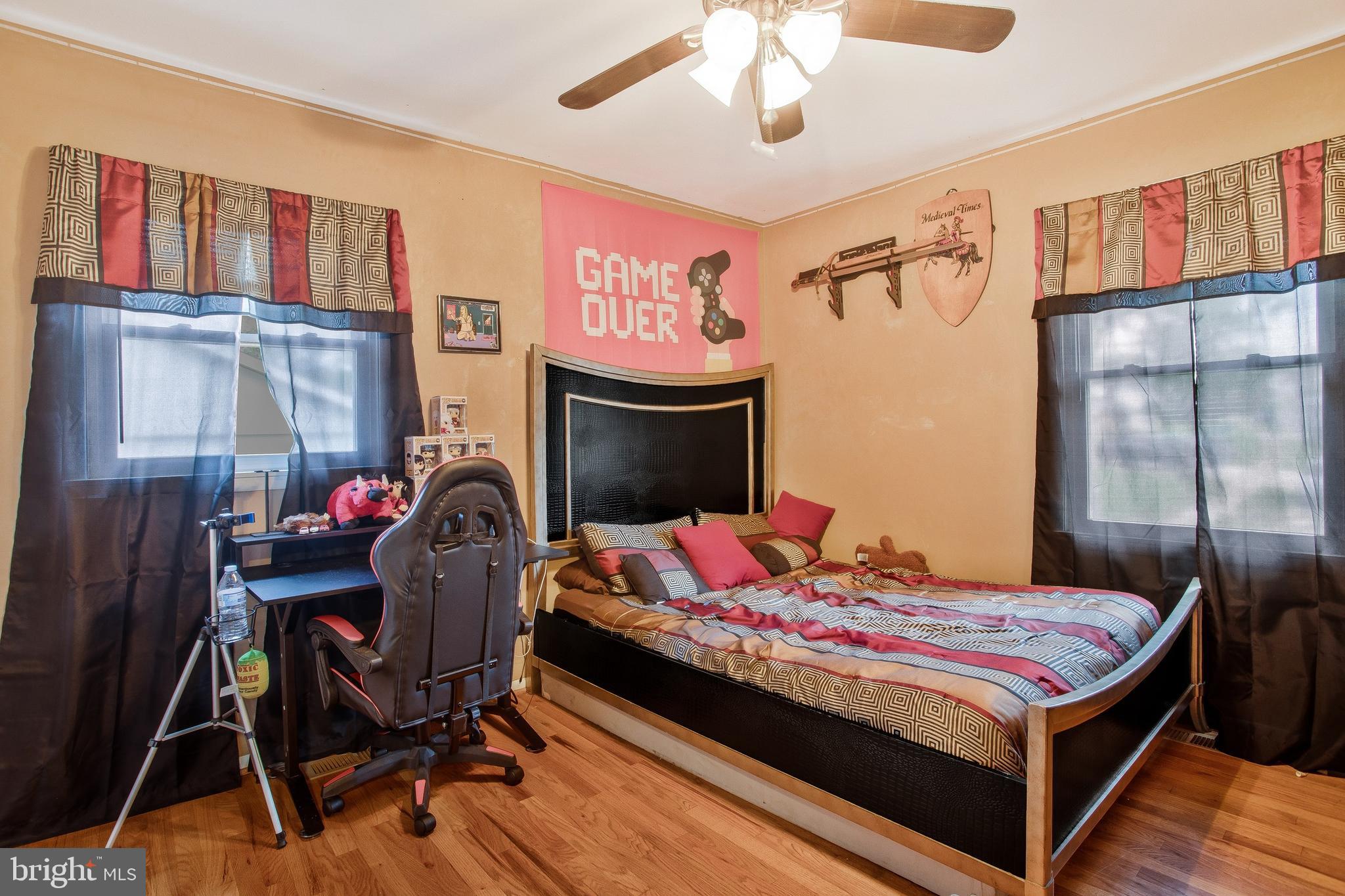 EDGE MEAD - Residential