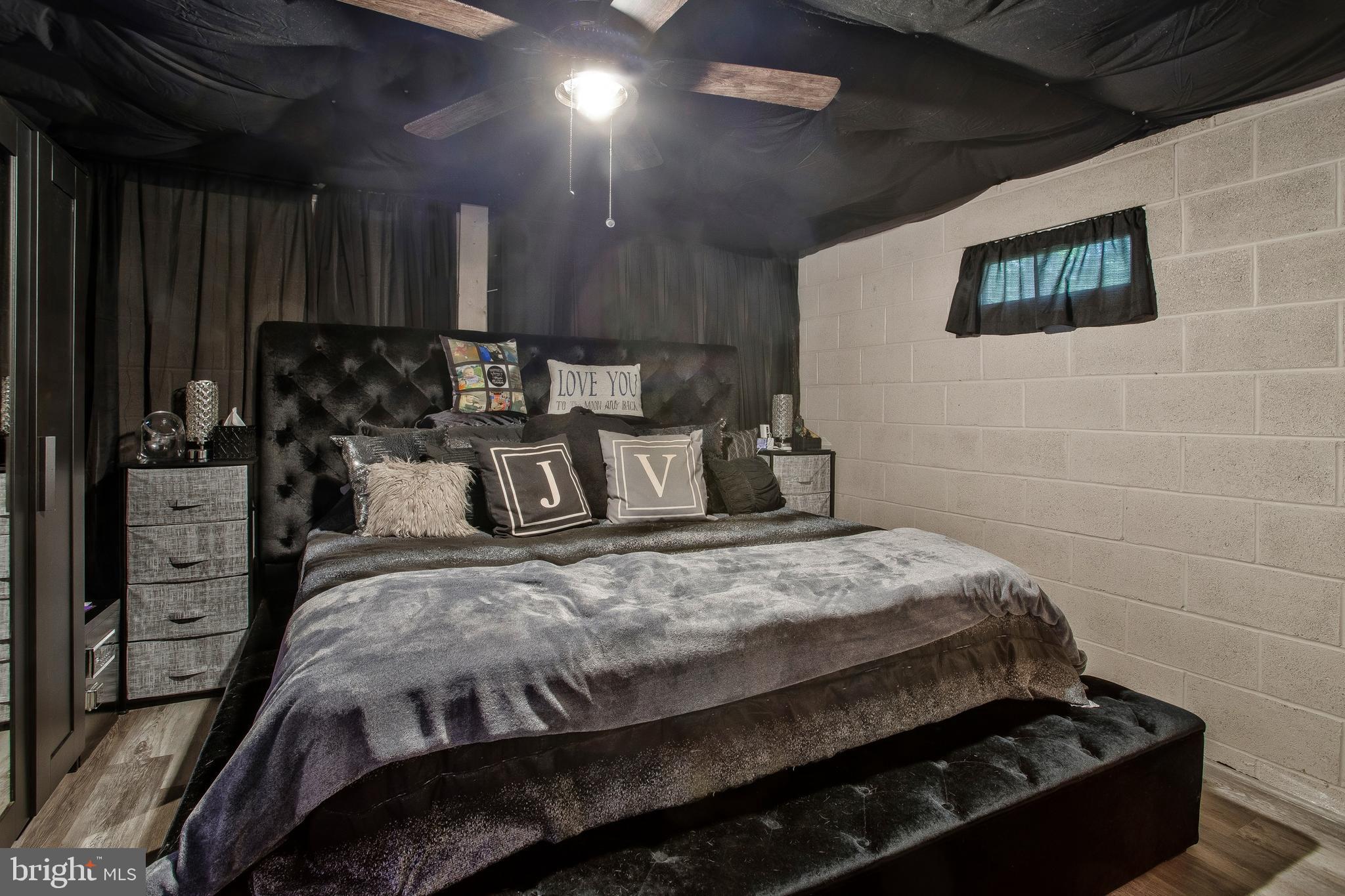 EDGE MEAD - Residential