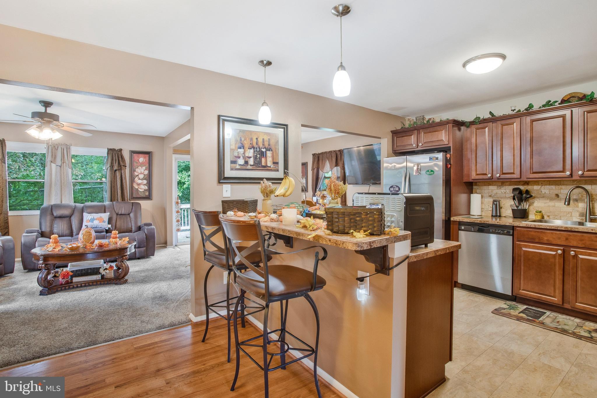 EDGE MEAD - Residential