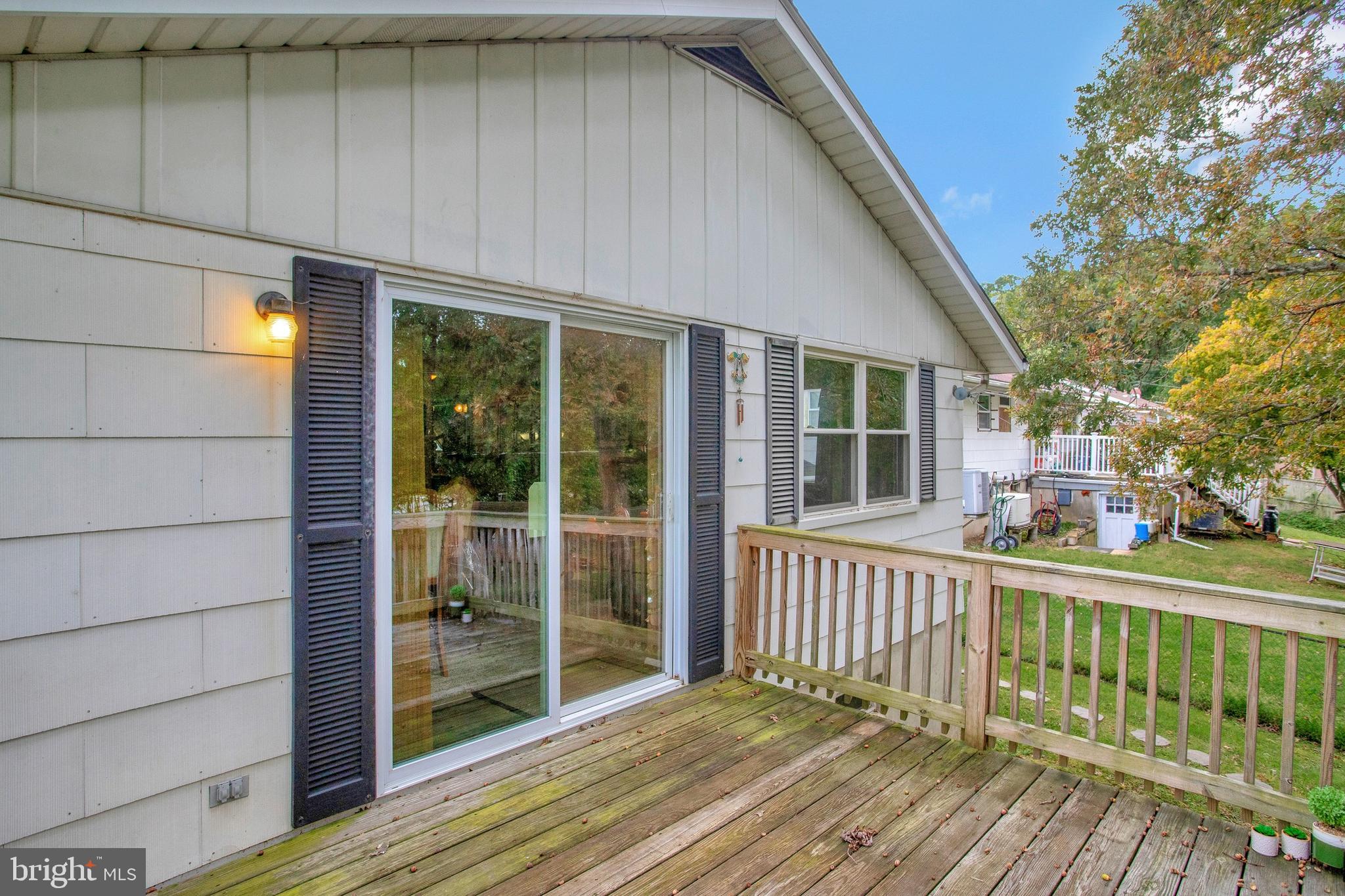 EDGE MEAD - Residential