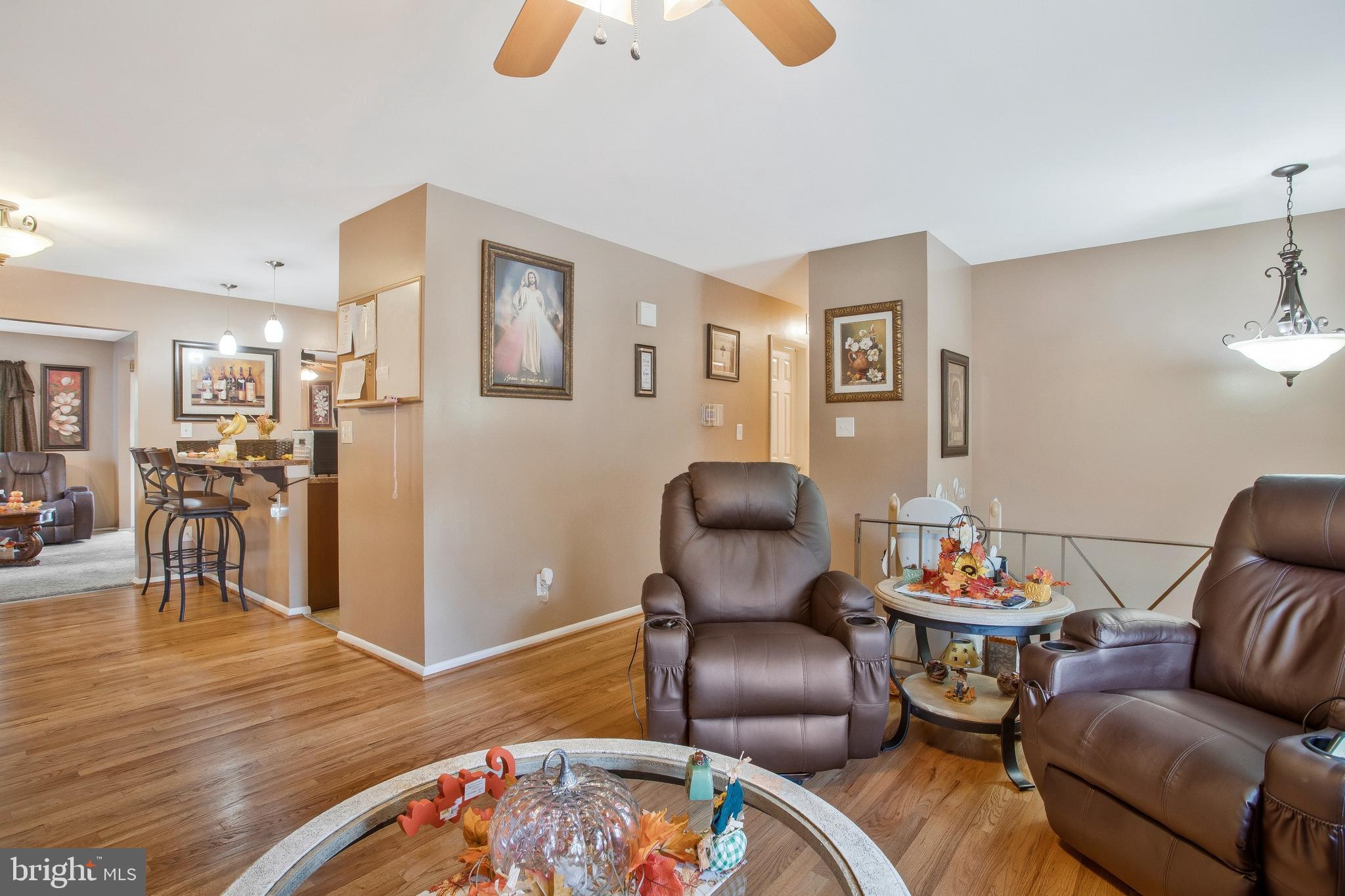 EDGE MEAD - Residential