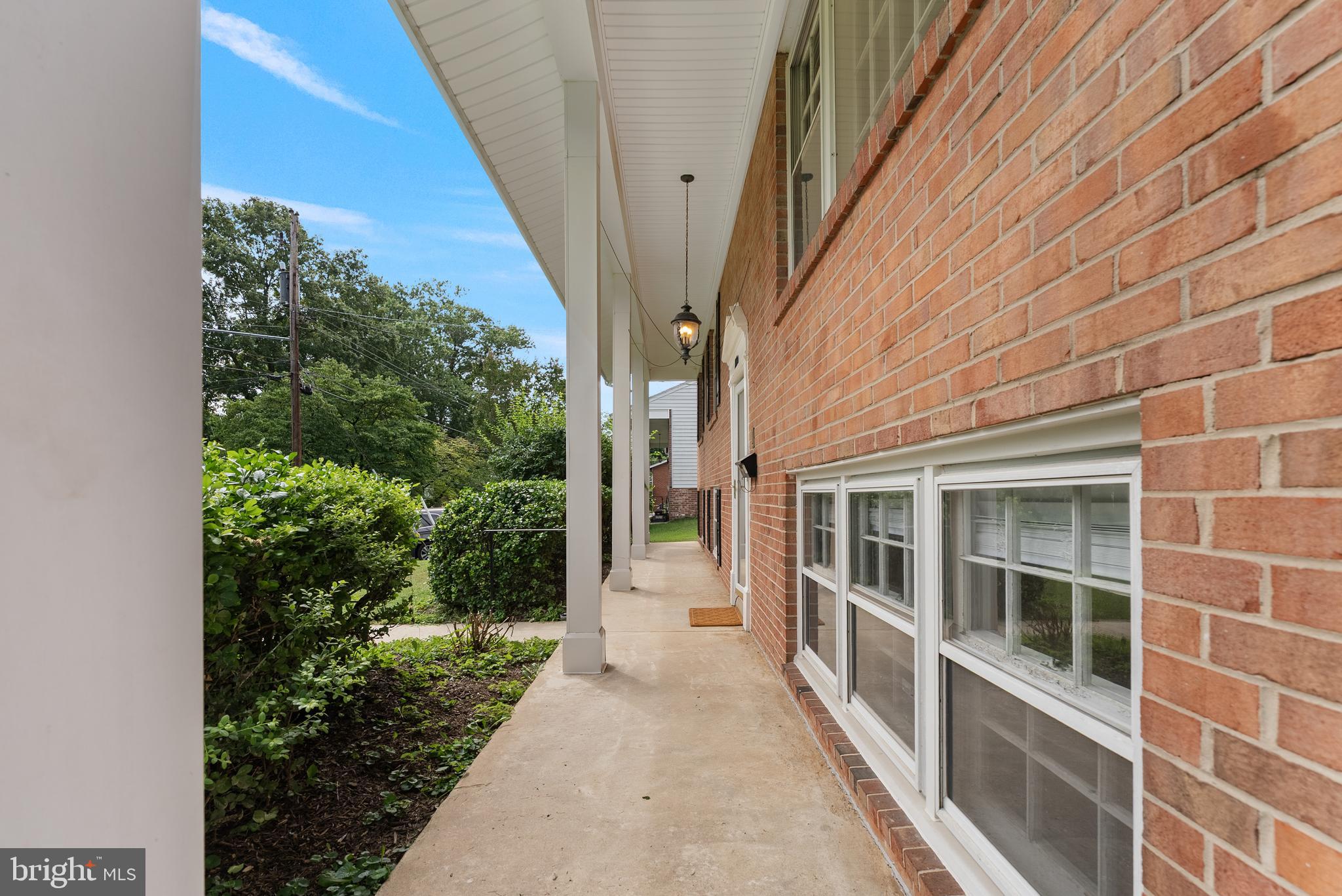 REGENCY ESTATES - Residential Lease