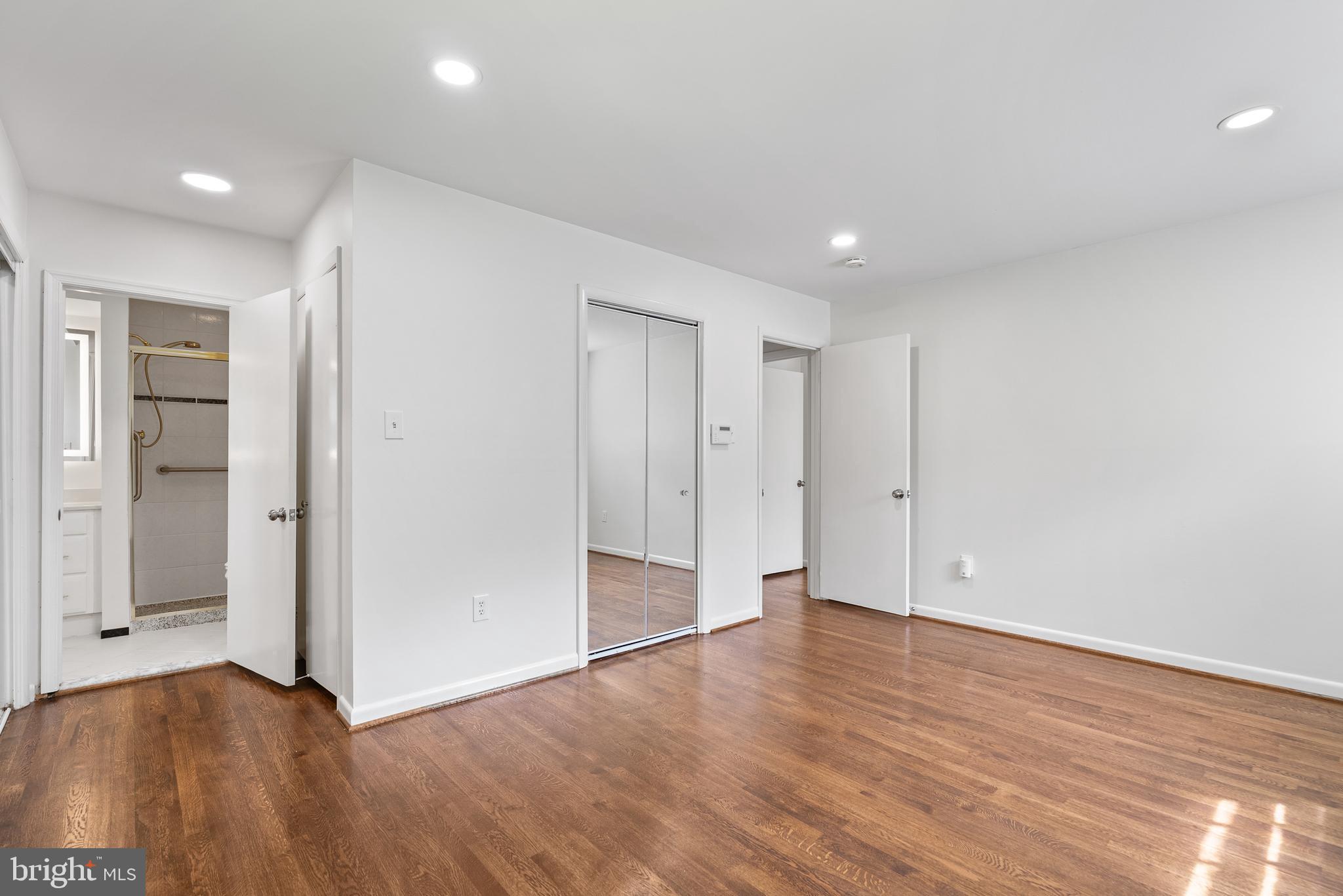 REGENCY ESTATES - Residential Lease