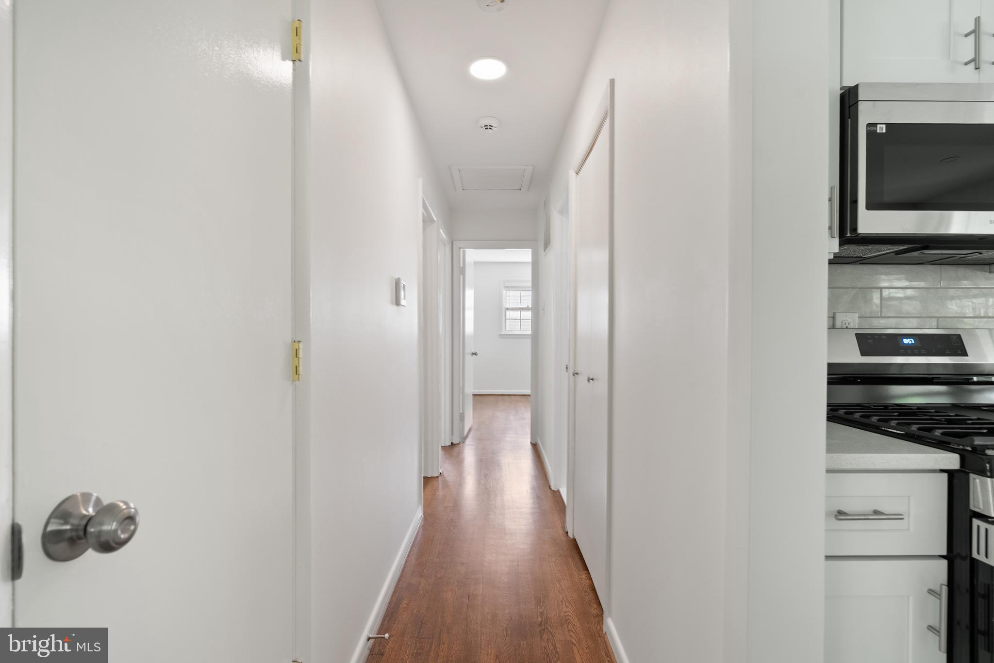 REGENCY ESTATES - Residential Lease