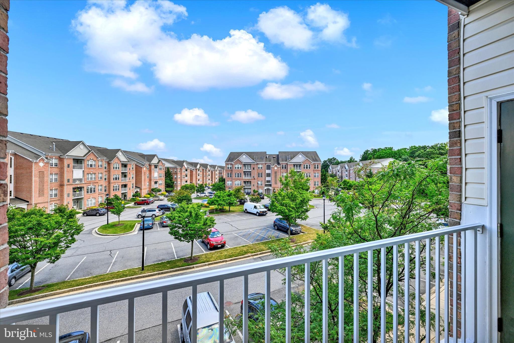 WINDSOR AT PERRY HALL FARMS - Residential