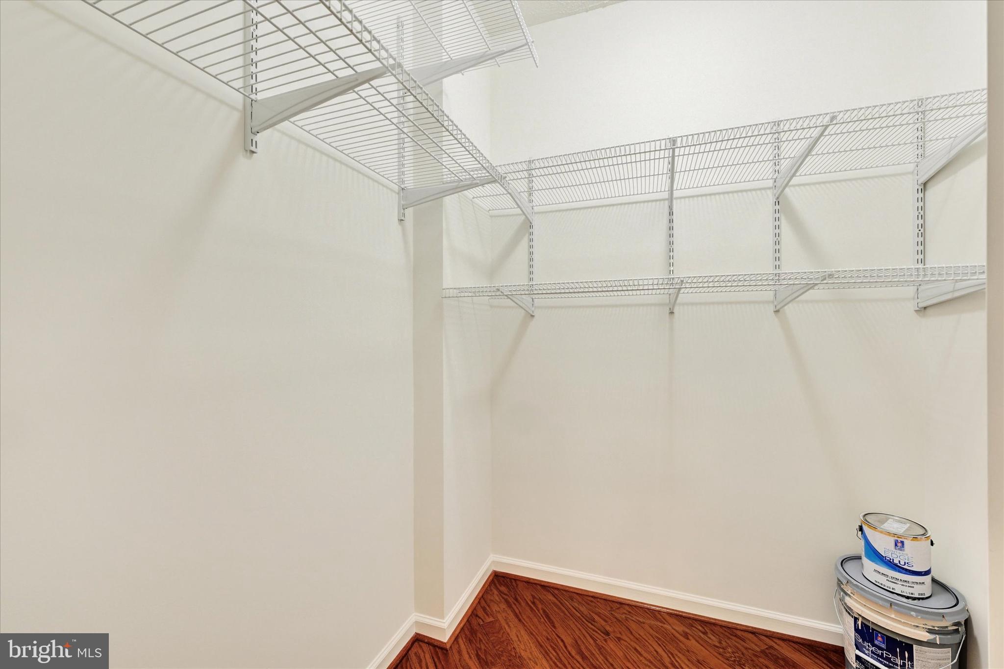 WINDSOR AT PERRY HALL FARMS - Residential