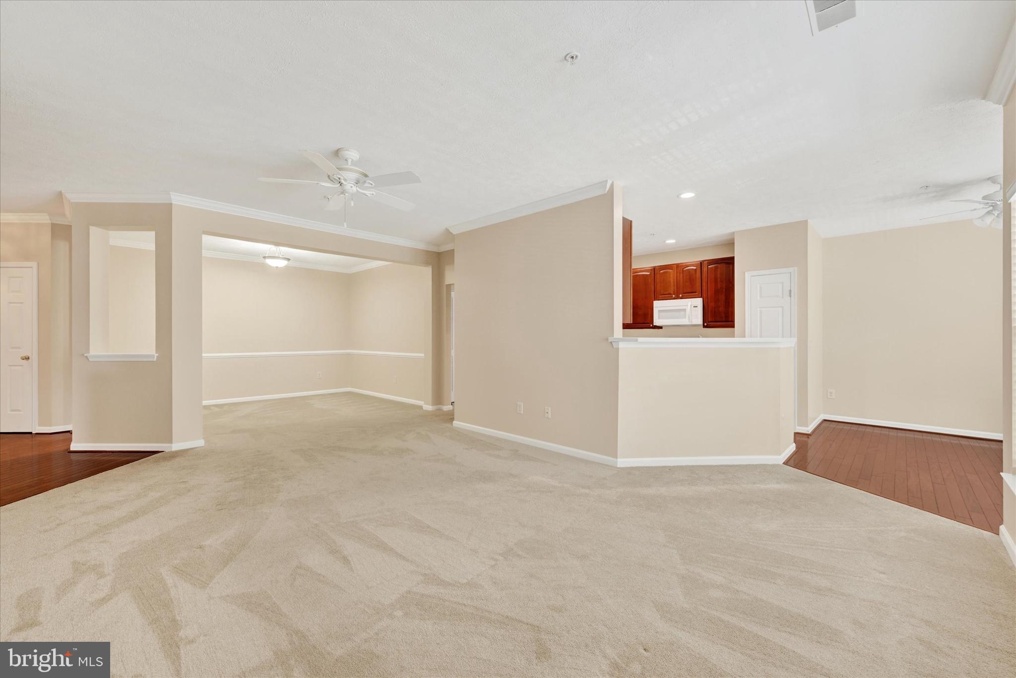 WINDSOR AT PERRY HALL FARMS - Residential